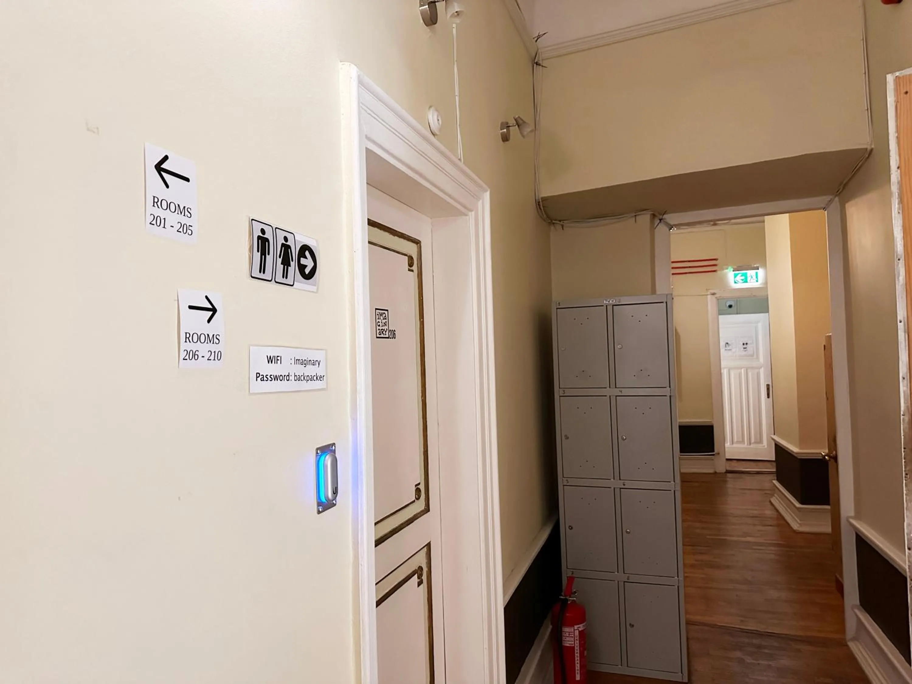 microwave in Imaginary Hostel