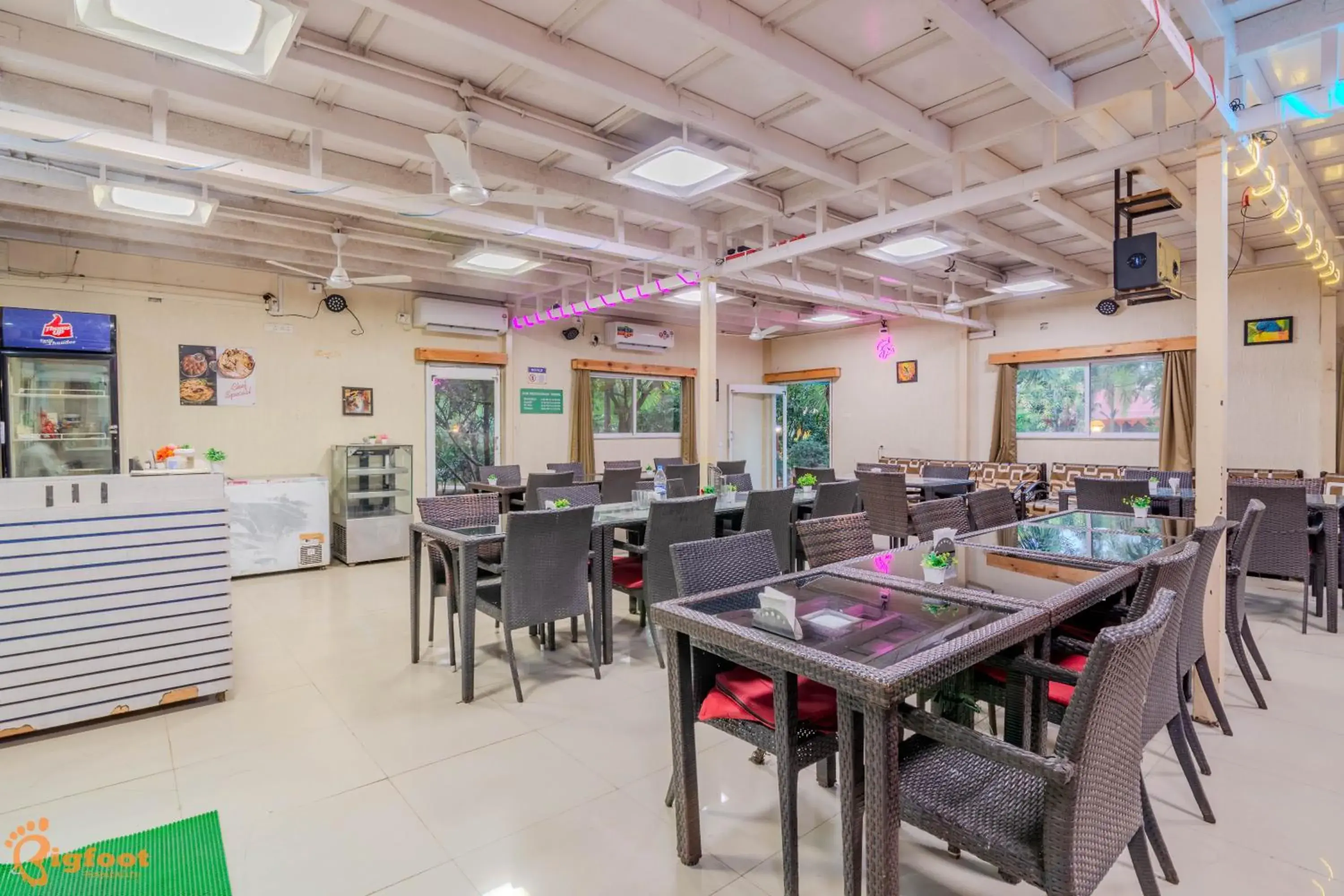 Restaurant/places to eat in Natures Dreamland Holiday Homes, Igatpuri Restaurant/places to eat in Natures Dreamland Holiday Homes, Igatpuri