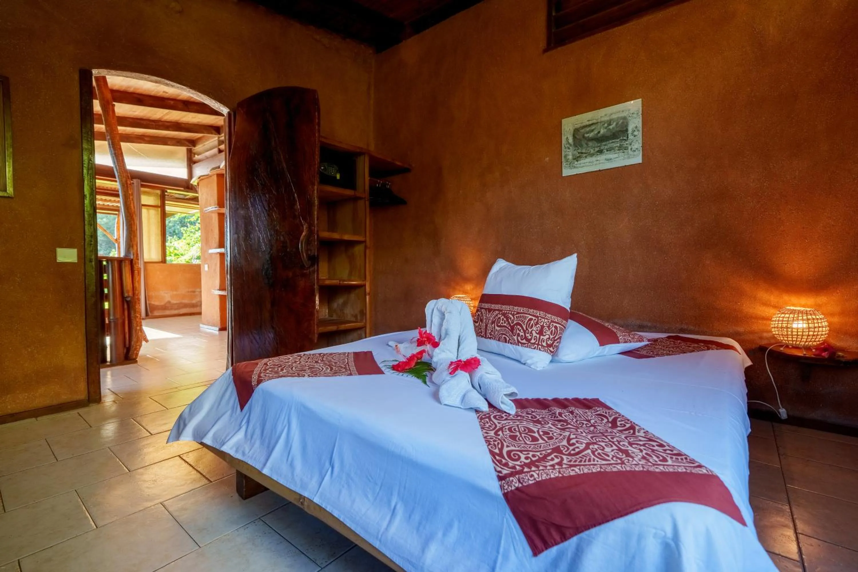 Bed in Vanira Lodge