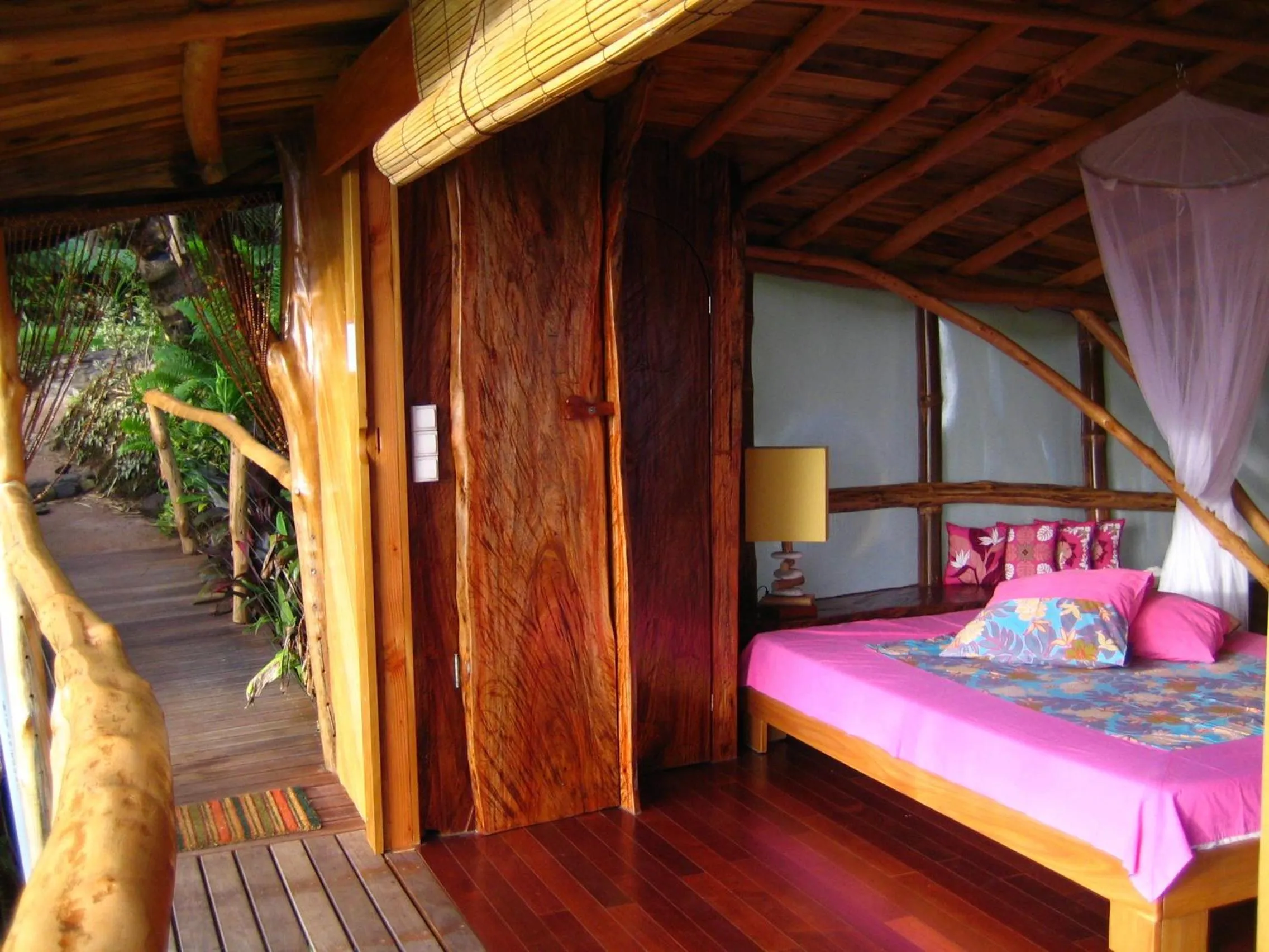 Balcony/Terrace, Bed in Vanira Lodge