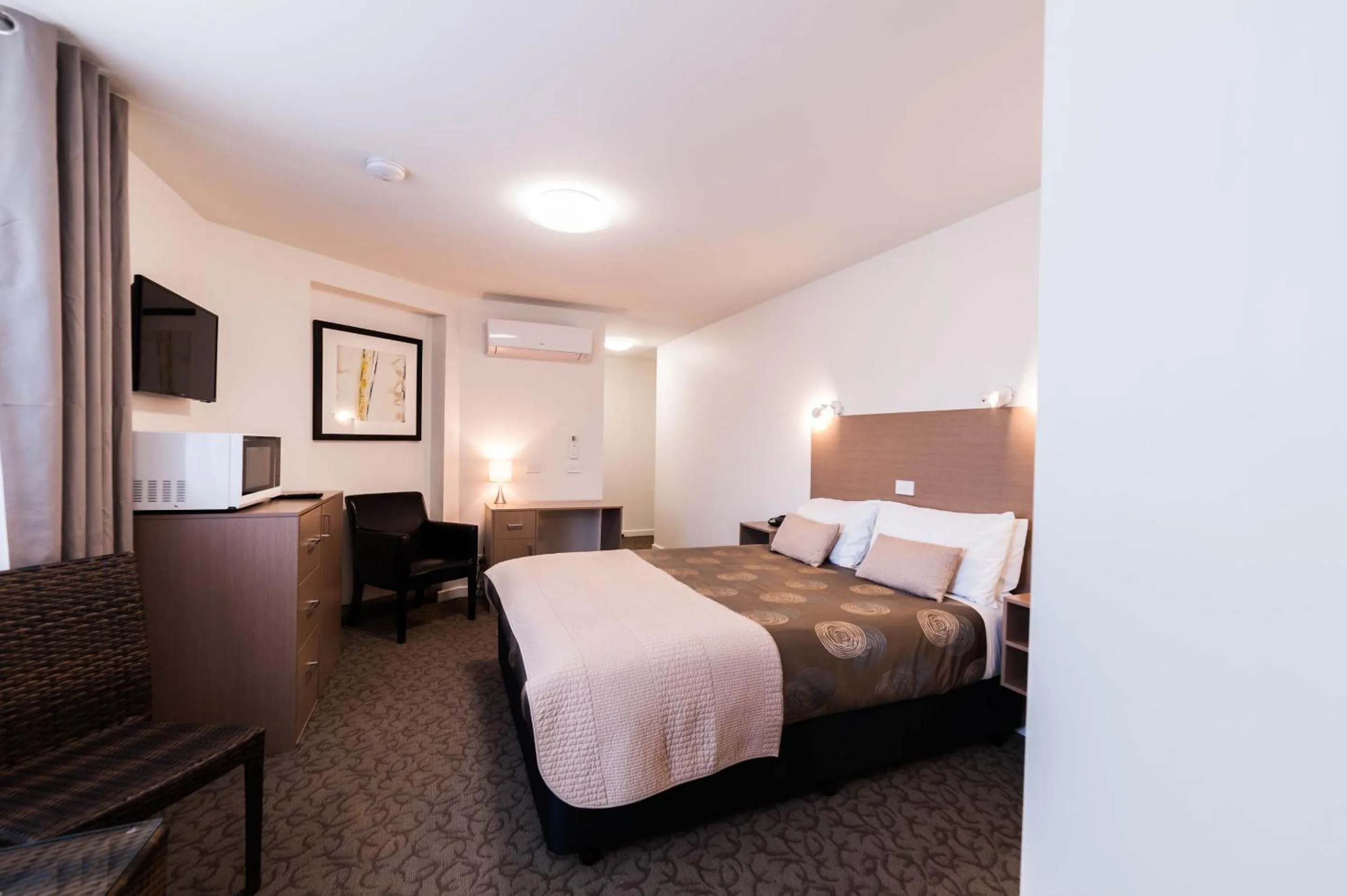 Bedroom, Bed in Eastern Sands City Centre