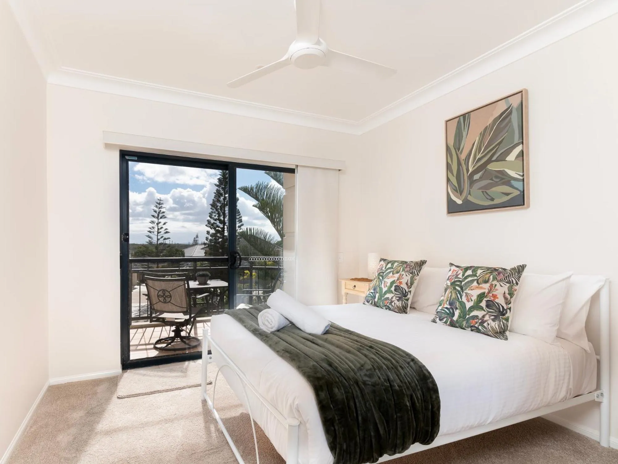 Bedroom, Bed in The Sands Resort at Yamba