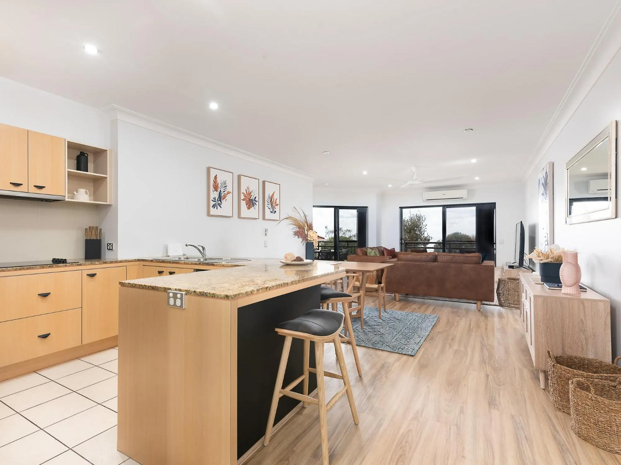 Kitchen or kitchenette in The Sands Resort at Yamba