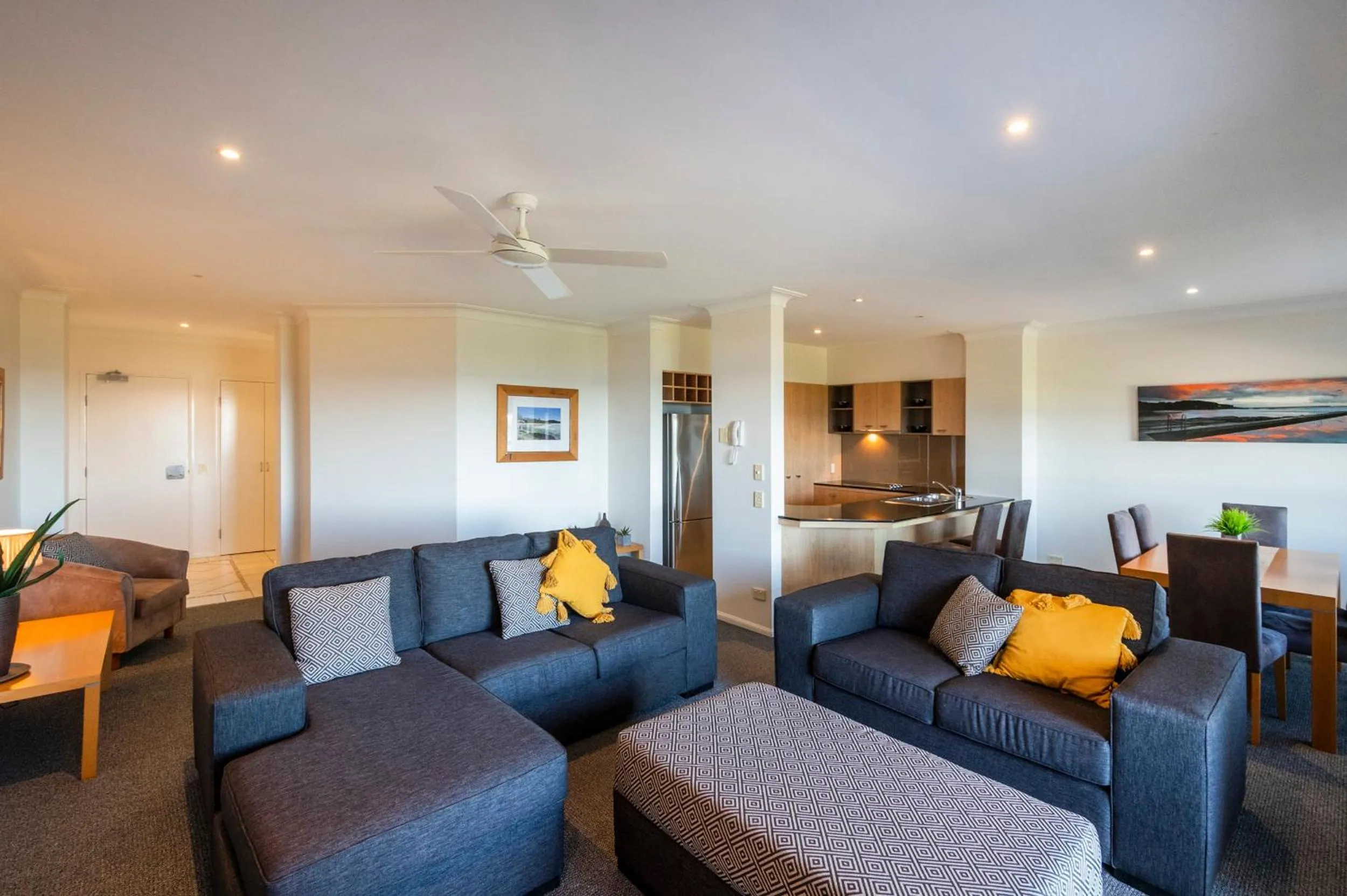 TV and multimedia in The Sands Resort at Yamba