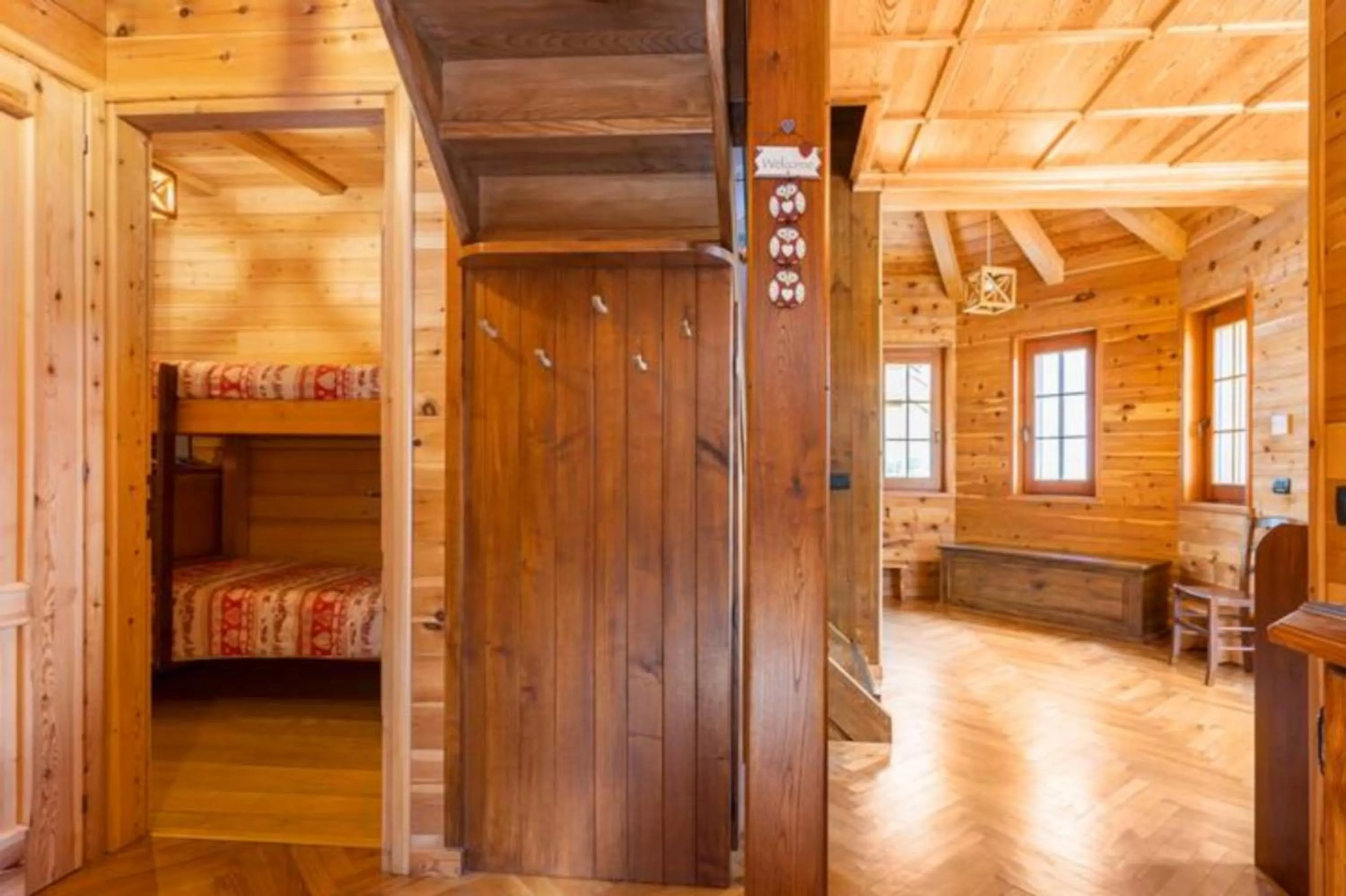 Facade/entrance, Bed in B&B Chalet Il Picchio