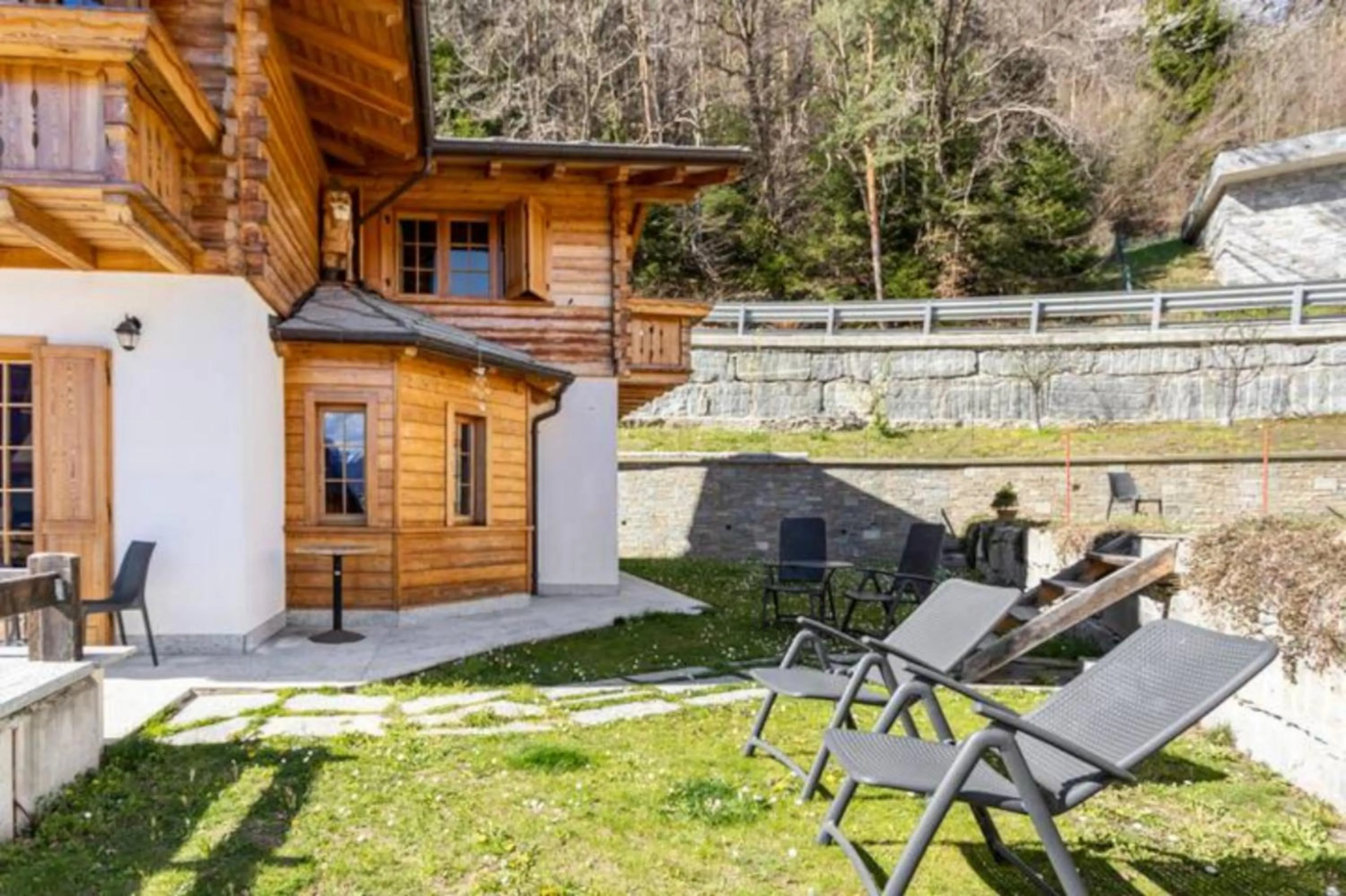 Garden in B&B Chalet Il Picchio