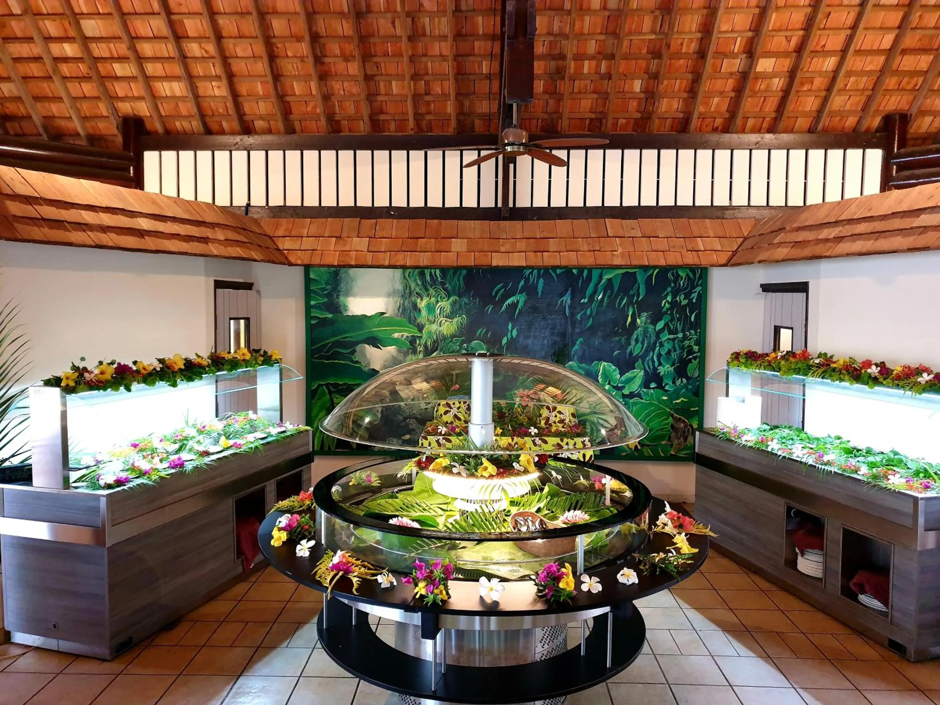 Restaurant/places to eat in Maitai Bora Bora