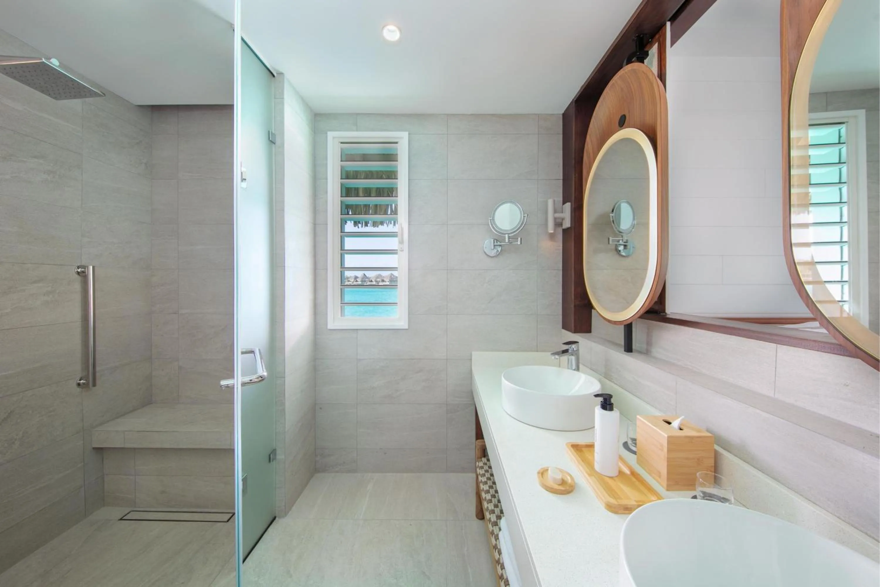 Bathroom in Westin Bora Bora Resort & Spa