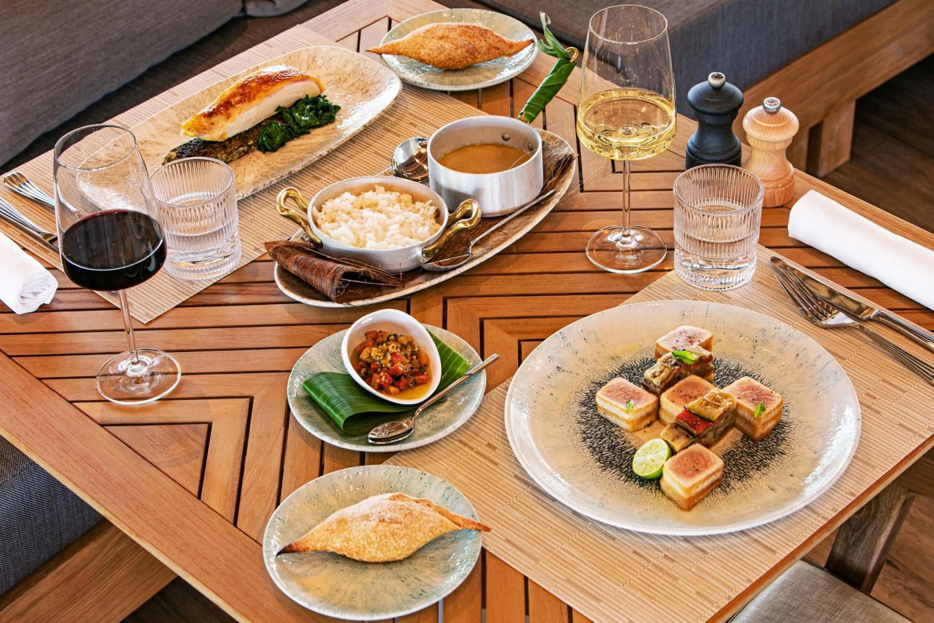 Restaurant/places to eat in Westin Bora Bora Resort & Spa