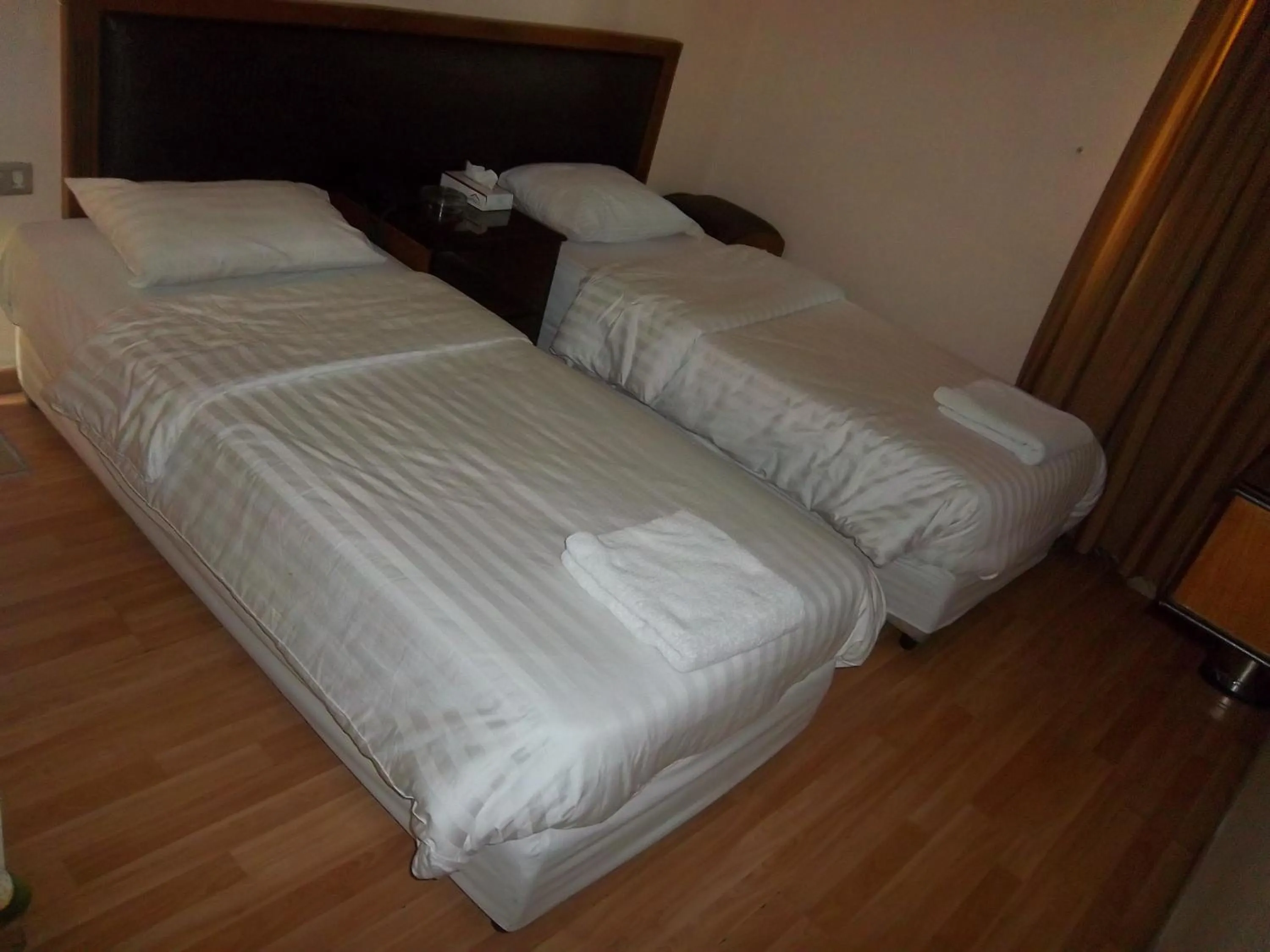 Bed in Aghadeer Hotel