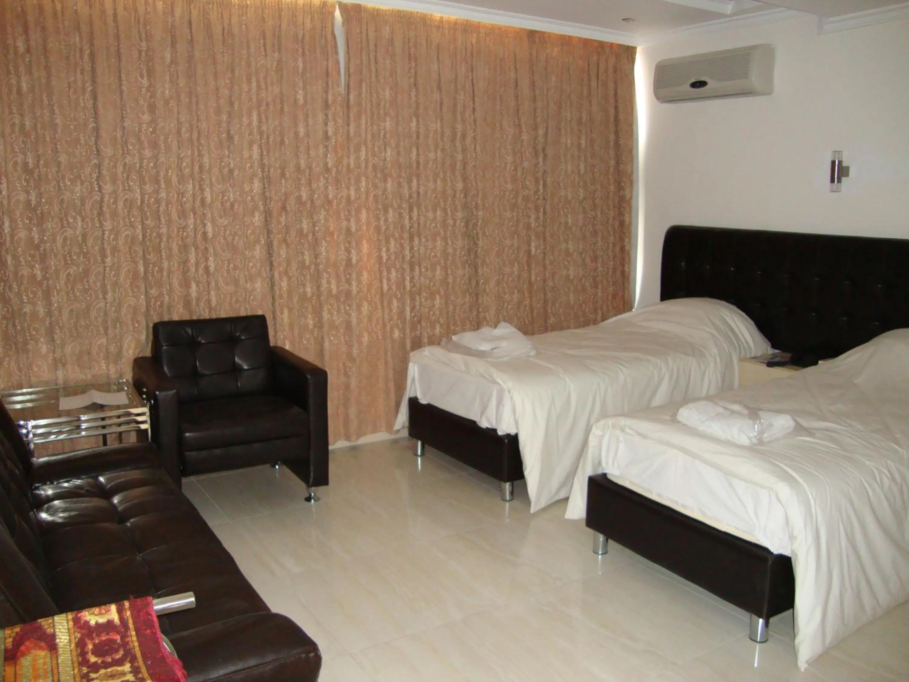 Bed in Aghadeer Hotel