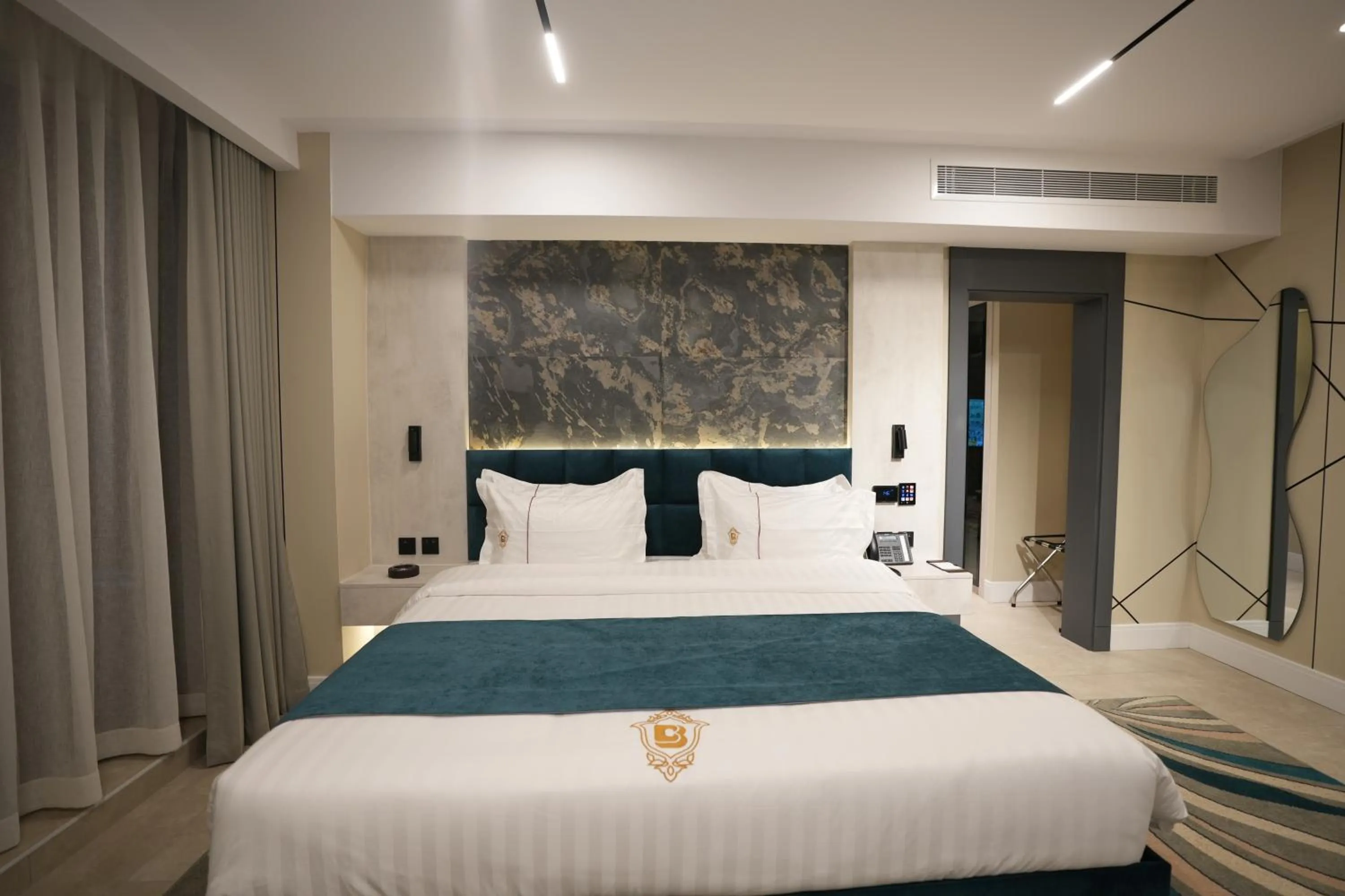 Bedroom, Bed in Casablanca Elite