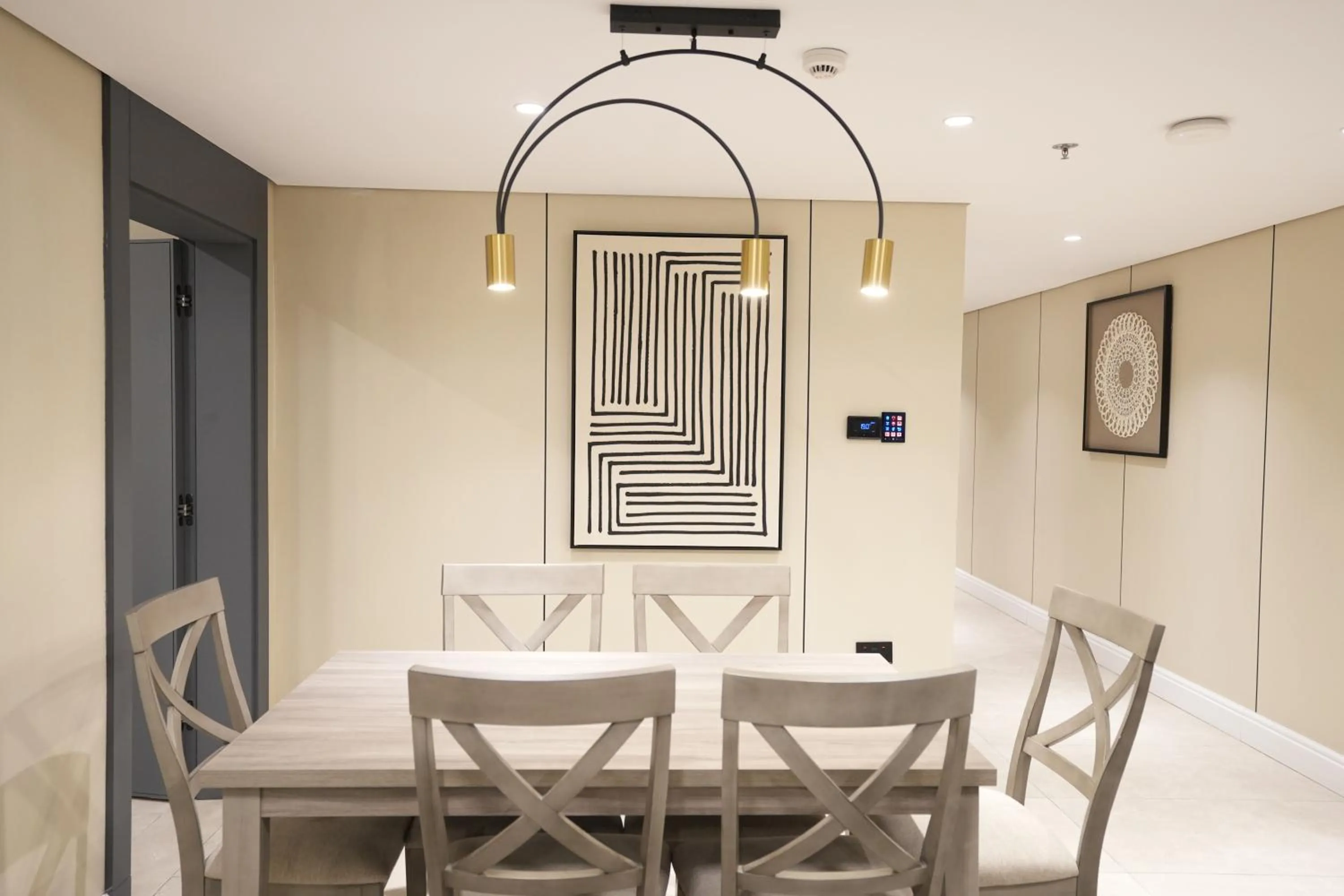 Dining area in Casablanca Elite