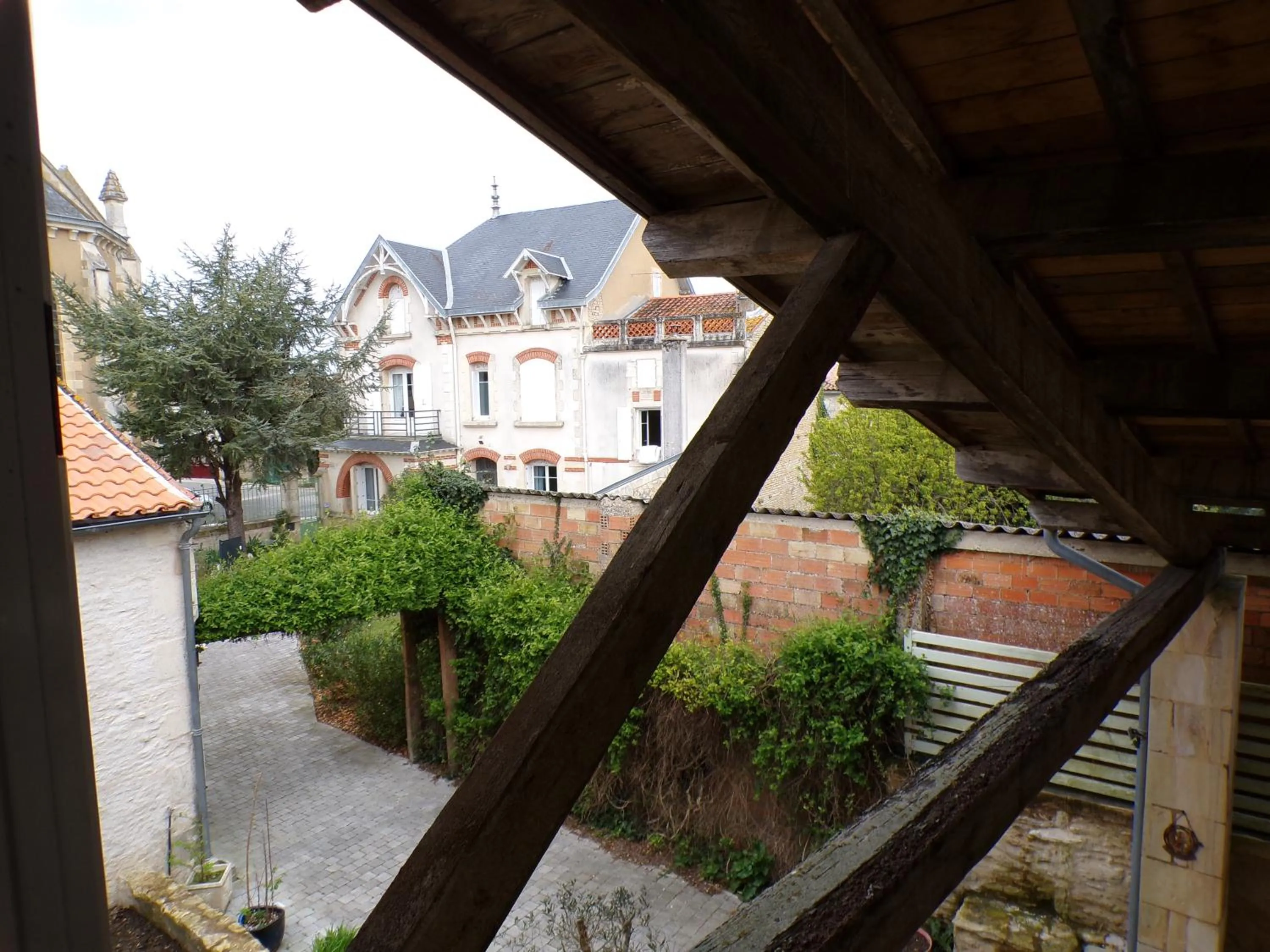 Property building in Le Logis de la Venise Verte