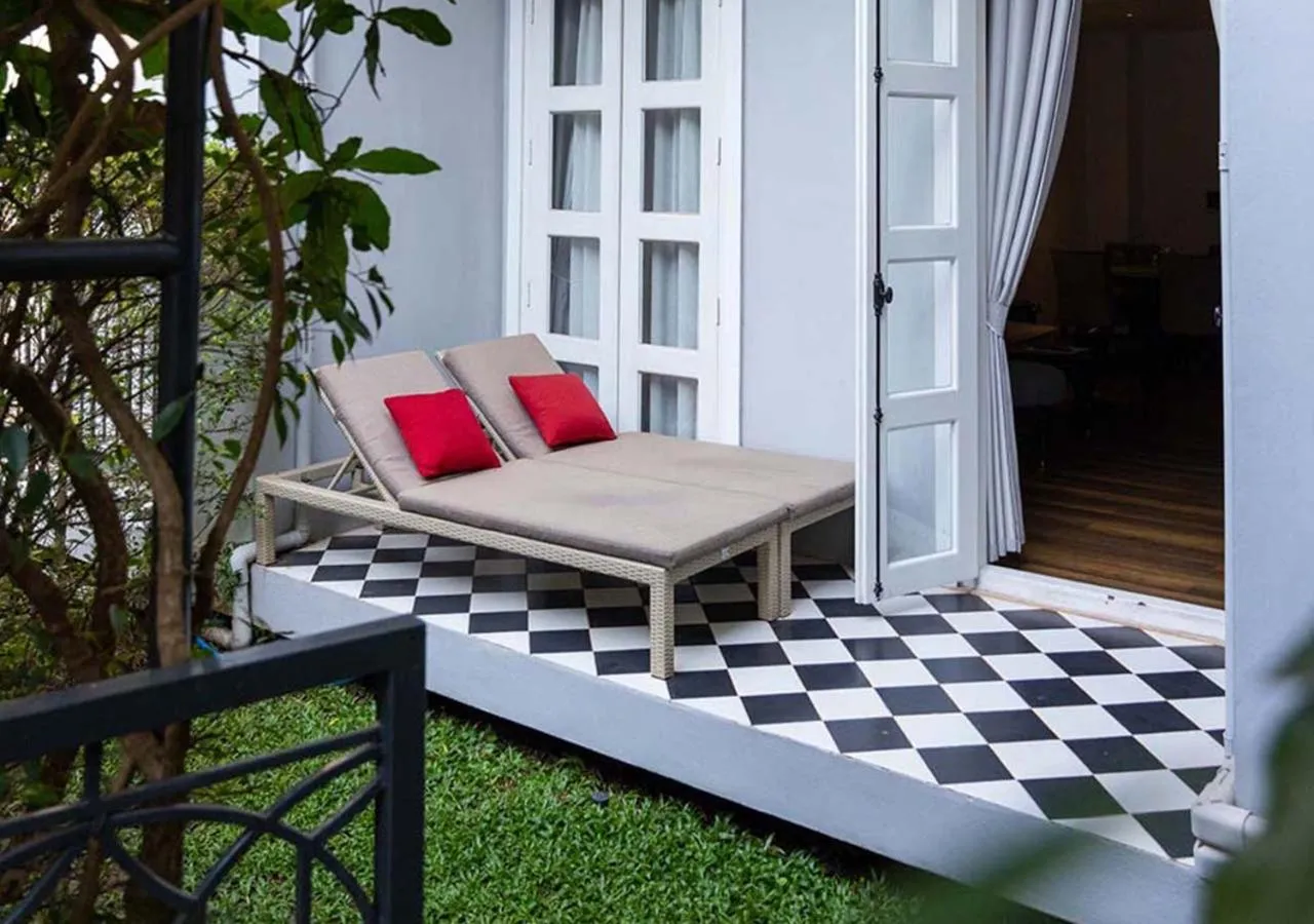 Balcony/Terrace in Le Thatluang D'oR Boutique Hotel