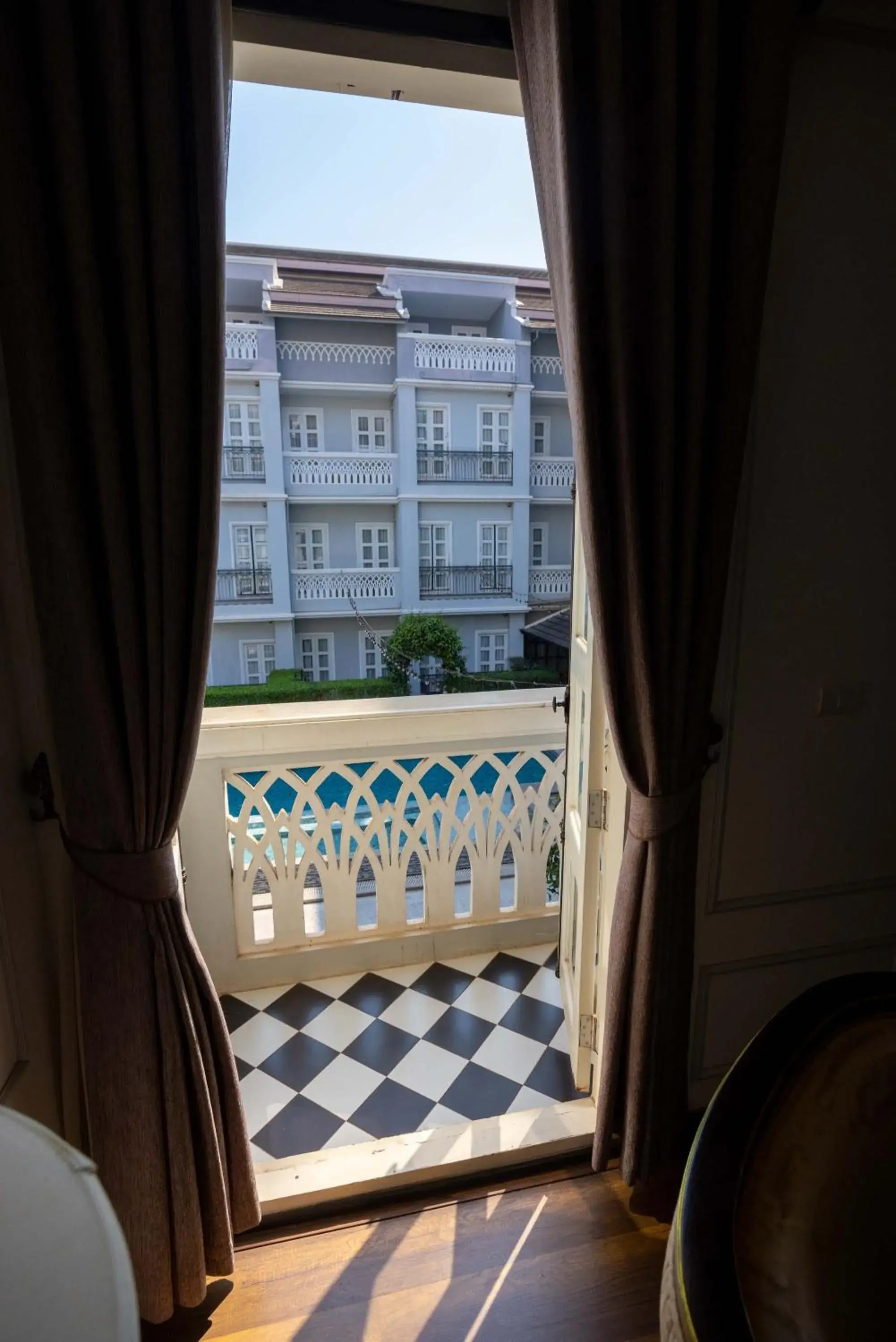 Premier Pool View Double in Le Thatluang D'oR Boutique Hotel Premier Pool View Double in Le Thatluang D'oR Boutique Hotel