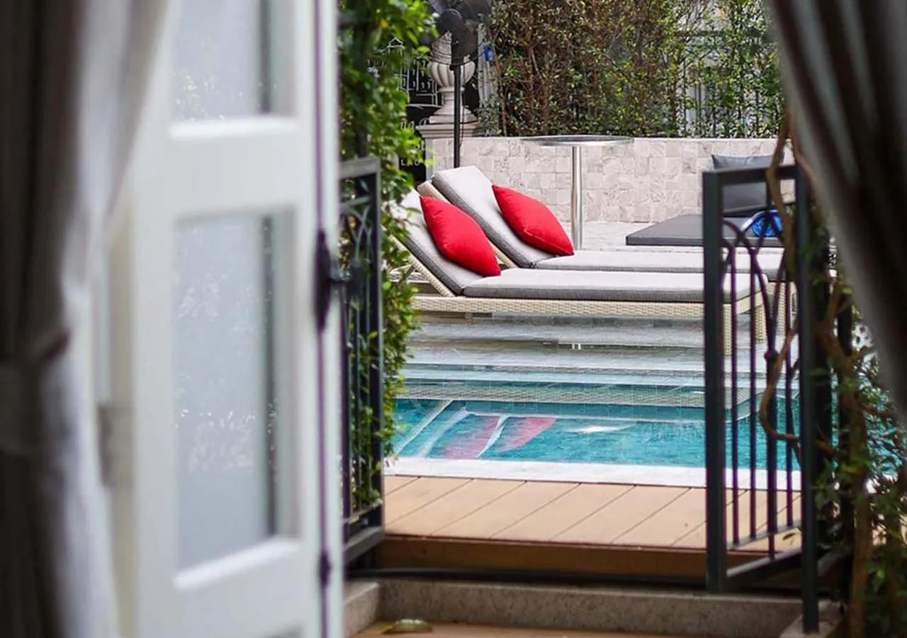 Balcony/Terrace in Le Thatluang D'oR Boutique Hotel