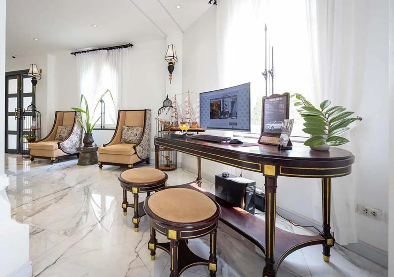 Lobby or reception in Le Thatluang D'oR Boutique Hotel