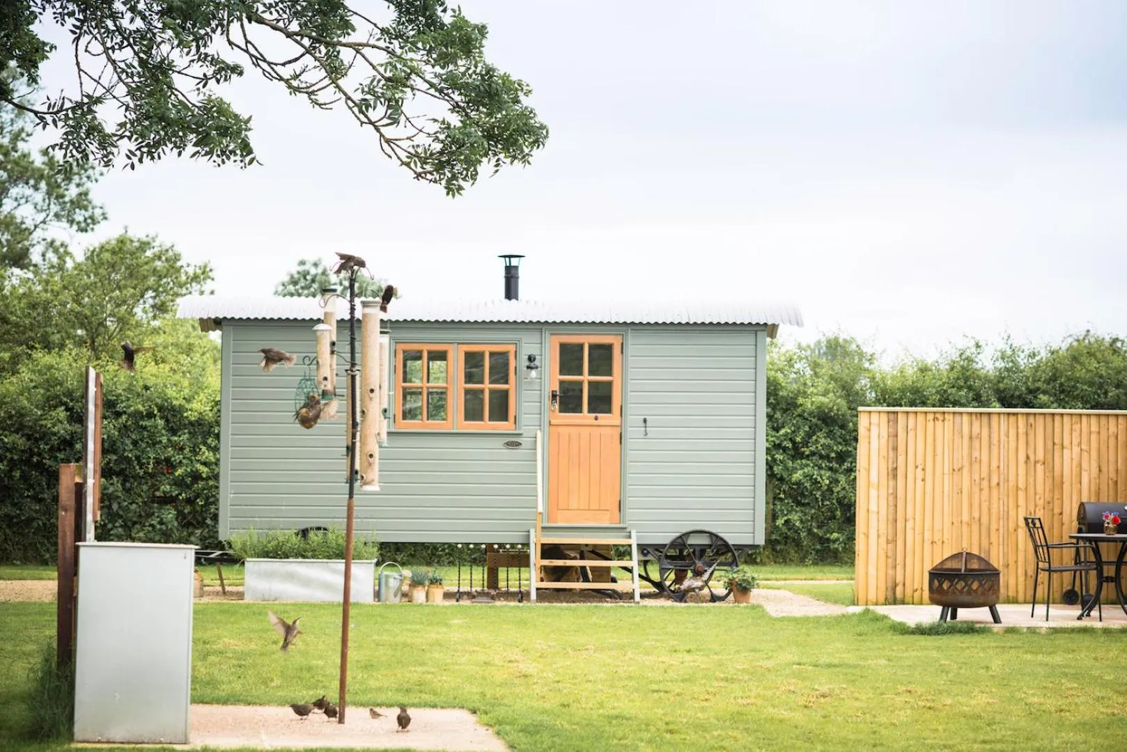 Facade/entrance in Morndyke Shepherds Huts