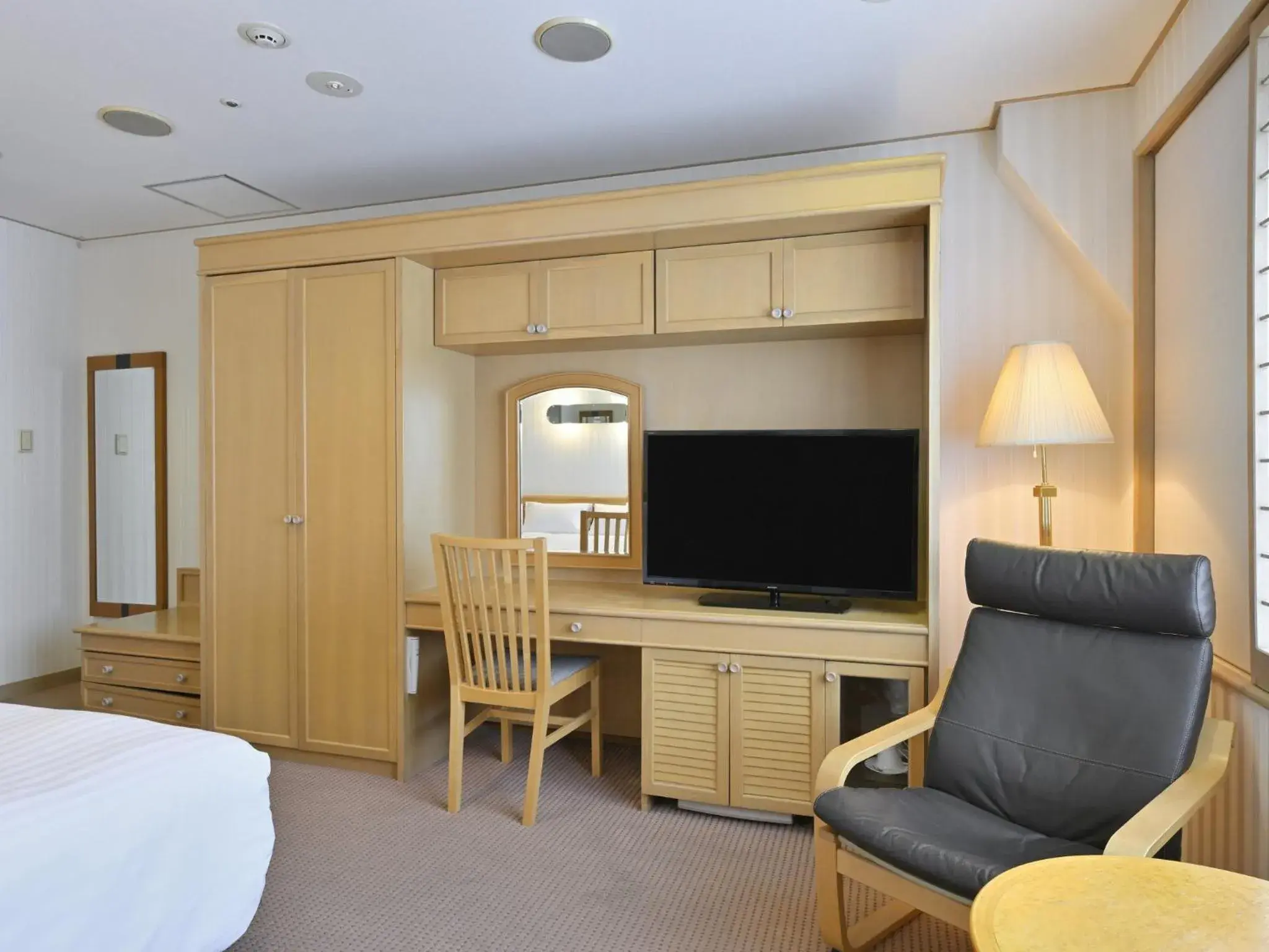 Bed in Rihga Hotel Zest Takamatsu Bed in Rihga Hotel Zest Takamatsu