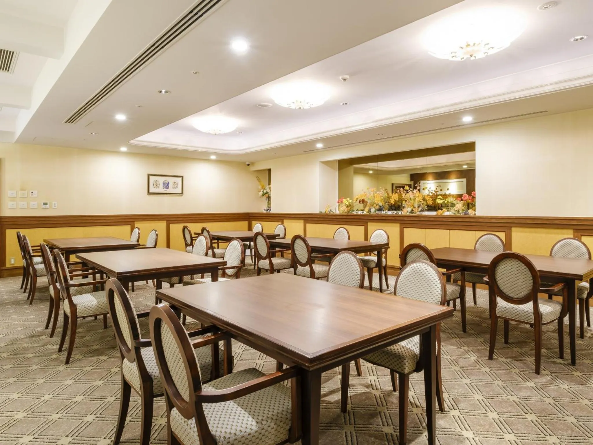 Restaurant/places to eat in Rihga Hotel Zest Takamatsu