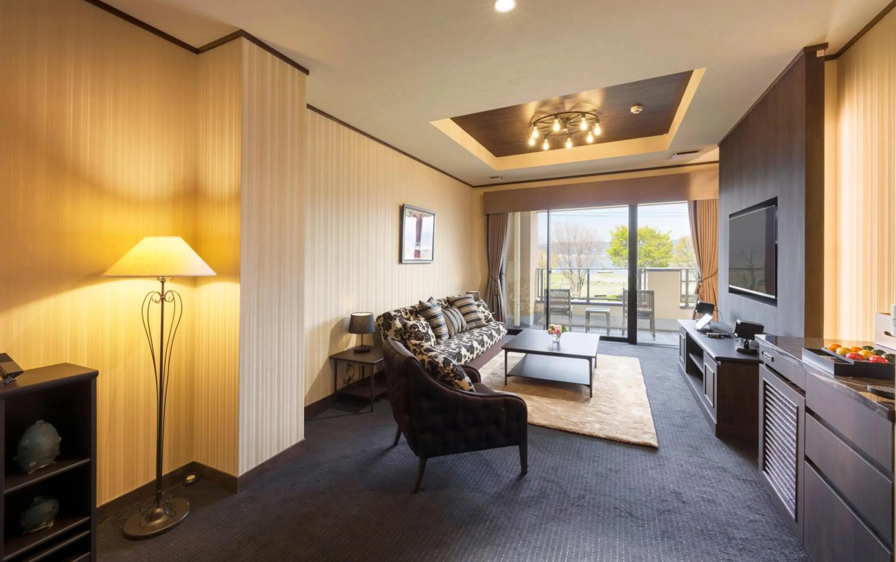 Living room in Katakura Silk Hotel