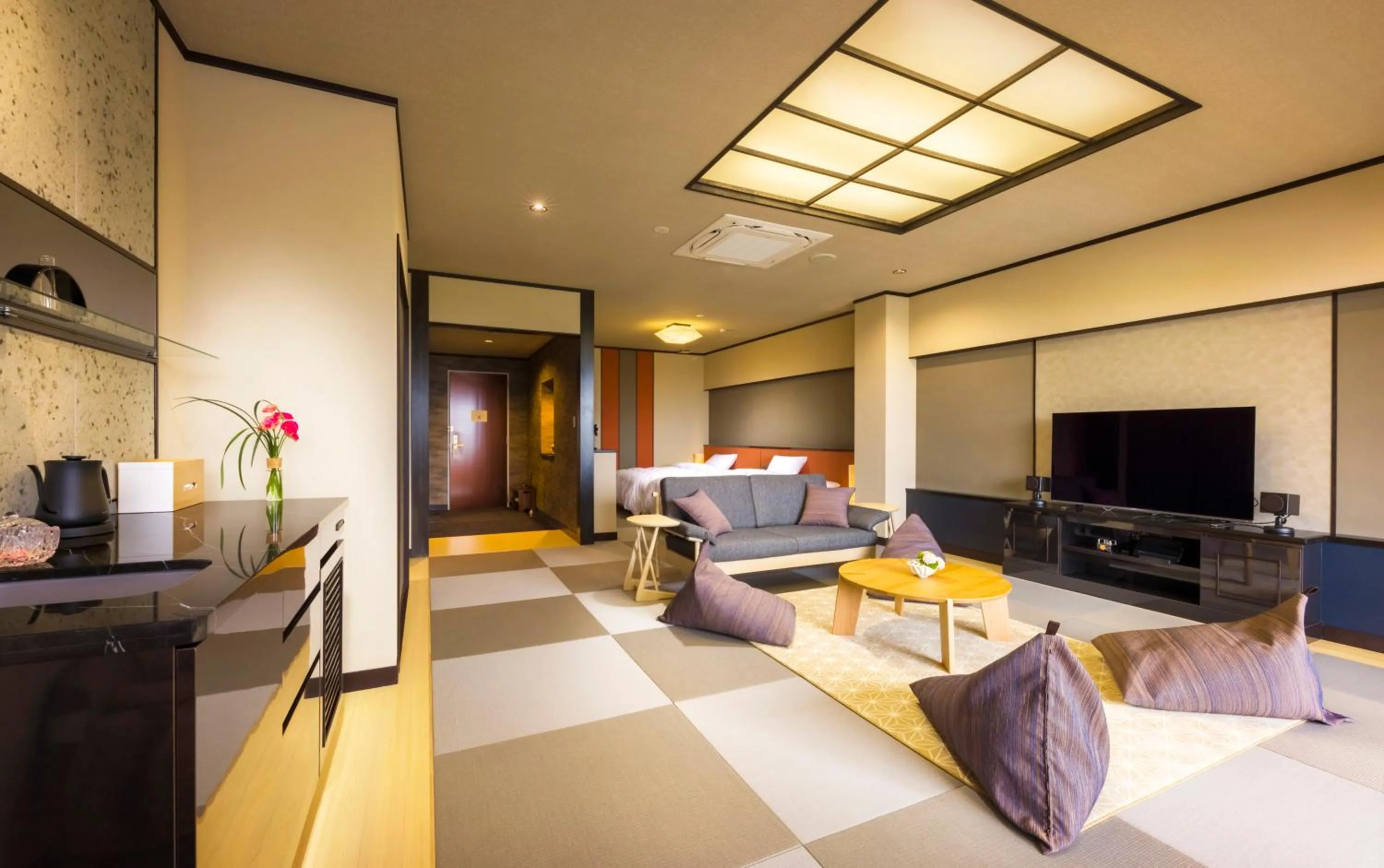 Living room in Katakura Silk Hotel