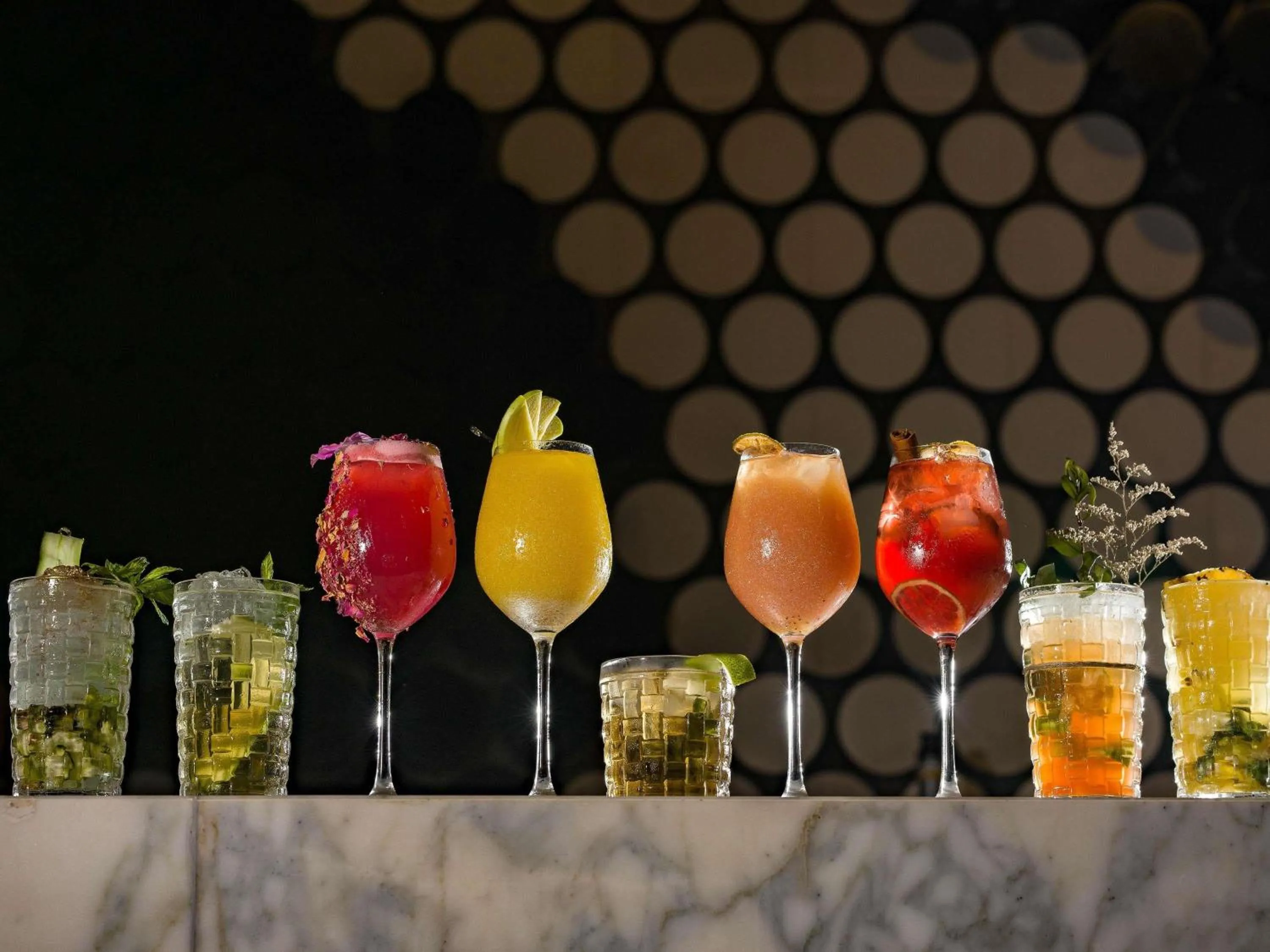 Lounge or bar in Mövenpick Hotel du Lac Tunis