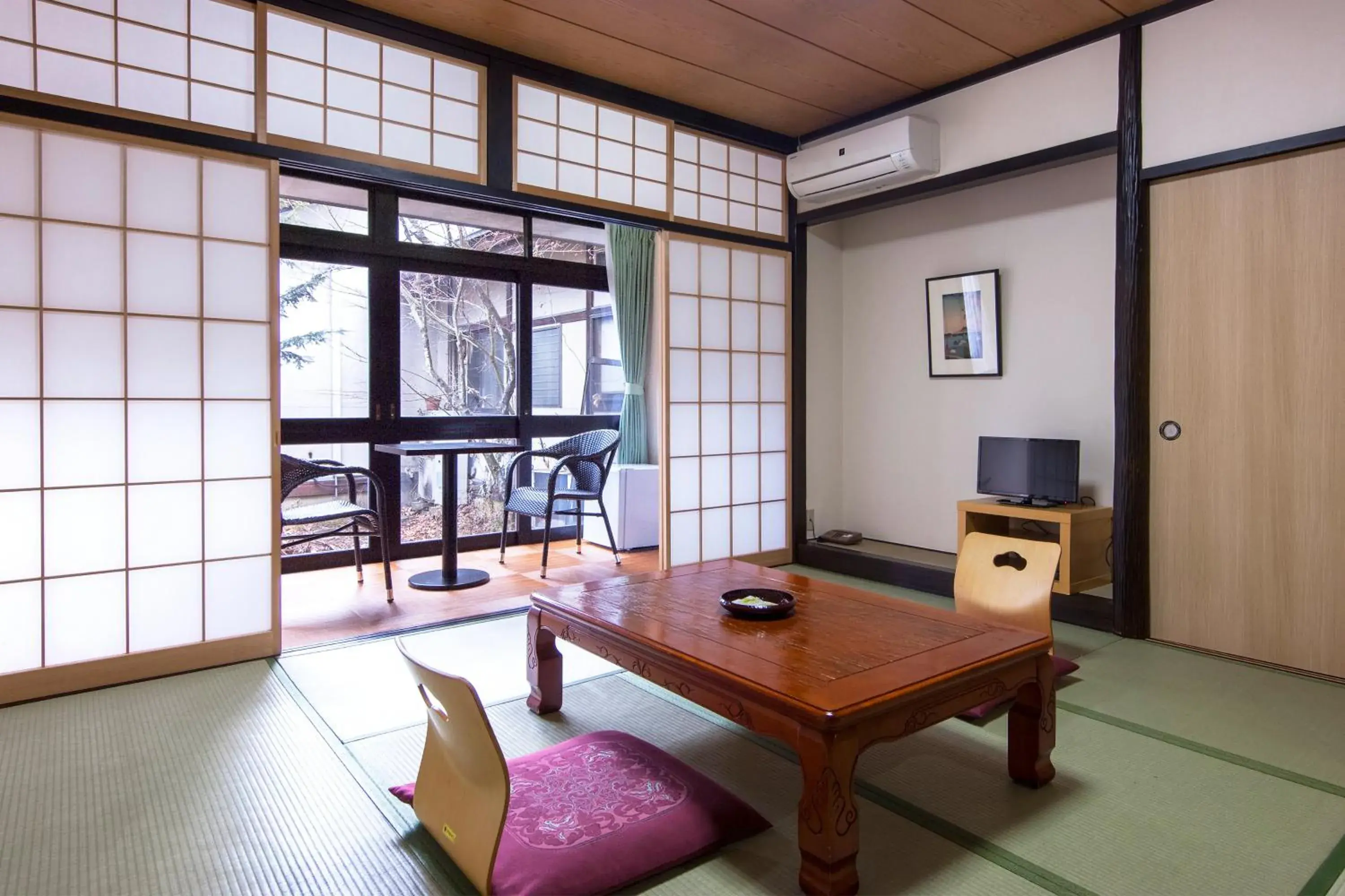 Photo of the whole room in Nikko Tokanso Photo of the whole room in Nikko Tokanso