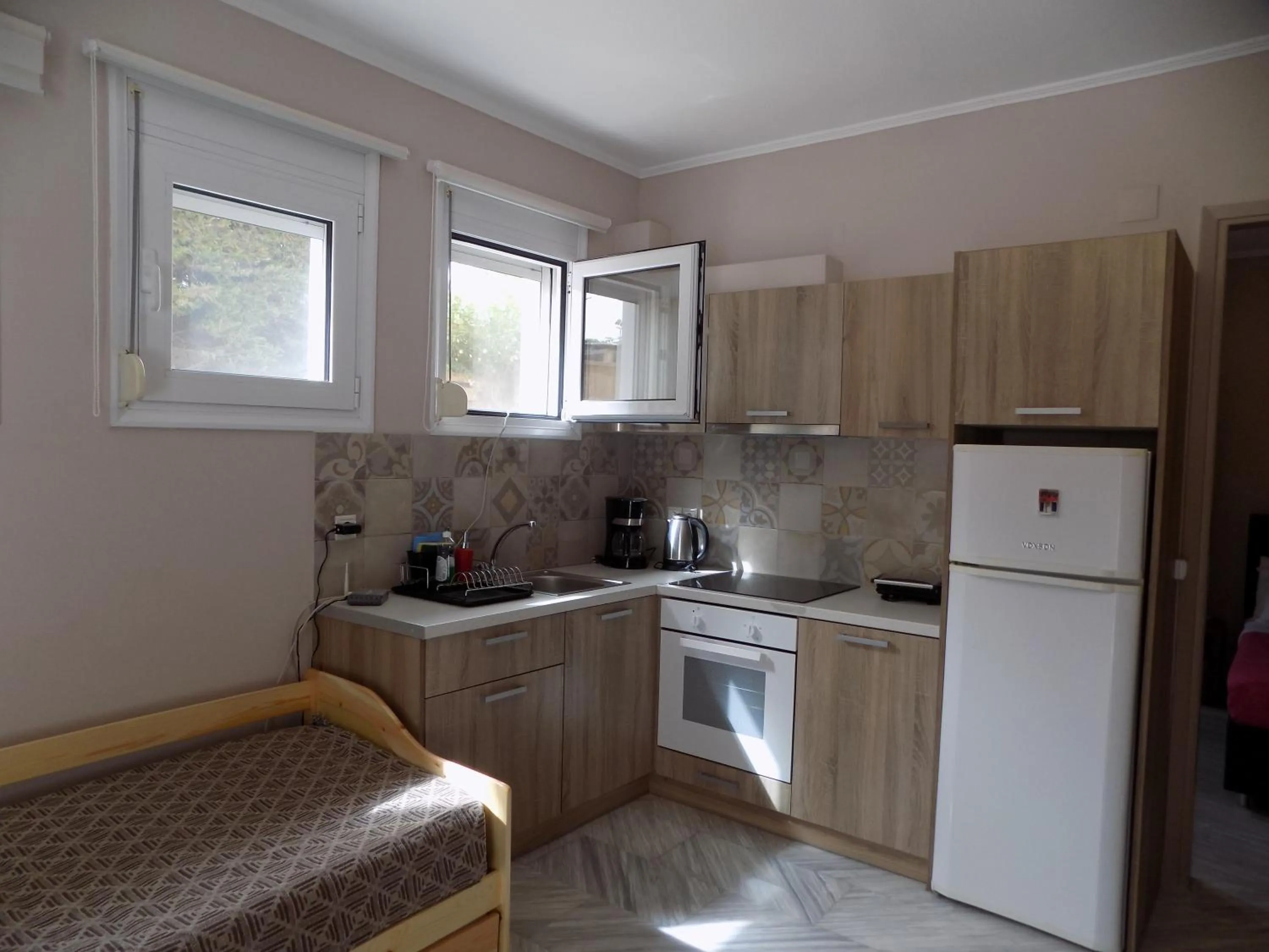 Kitchen or kitchenette in Mastiha Villas in Town