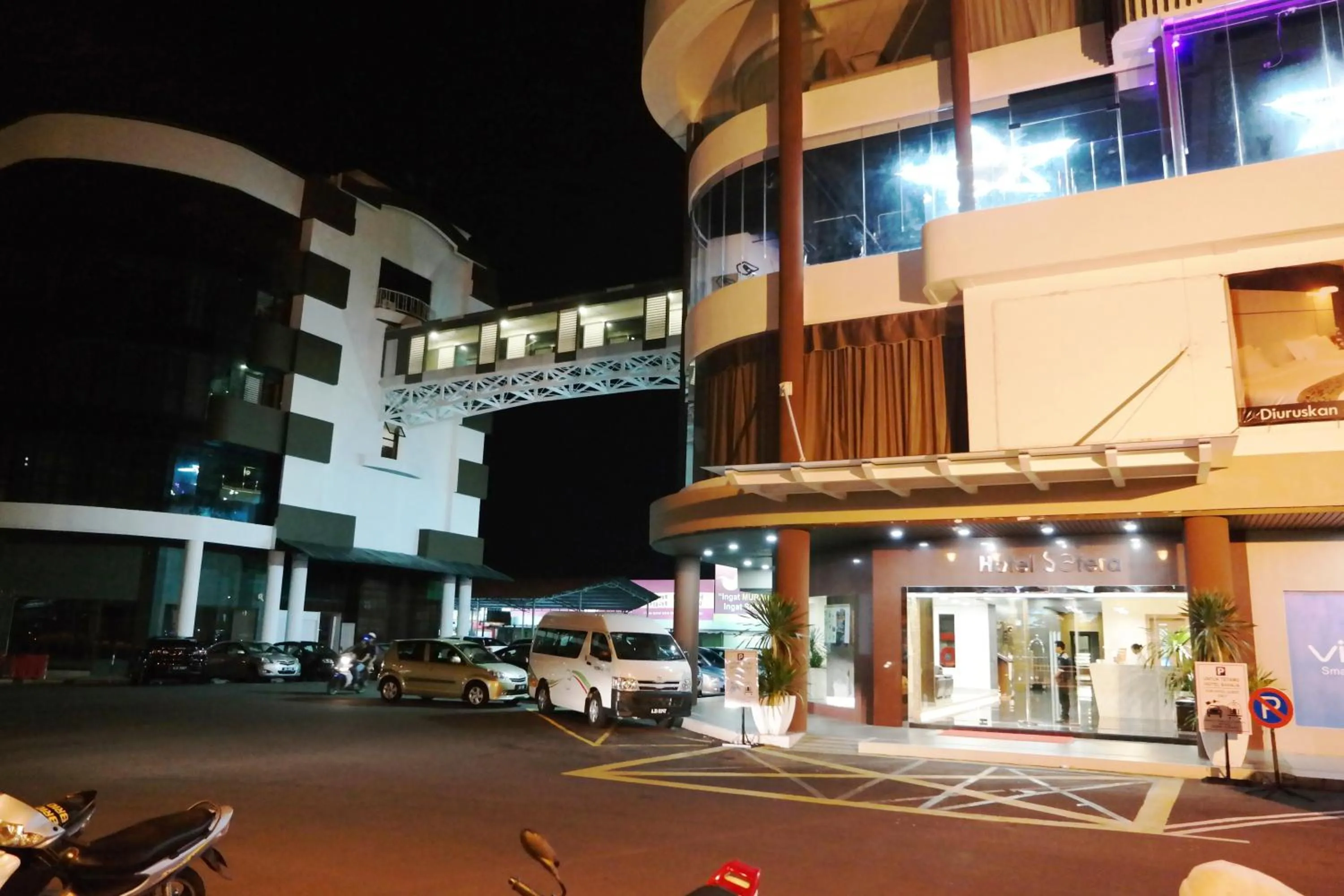 Property building in Hotel Sfera