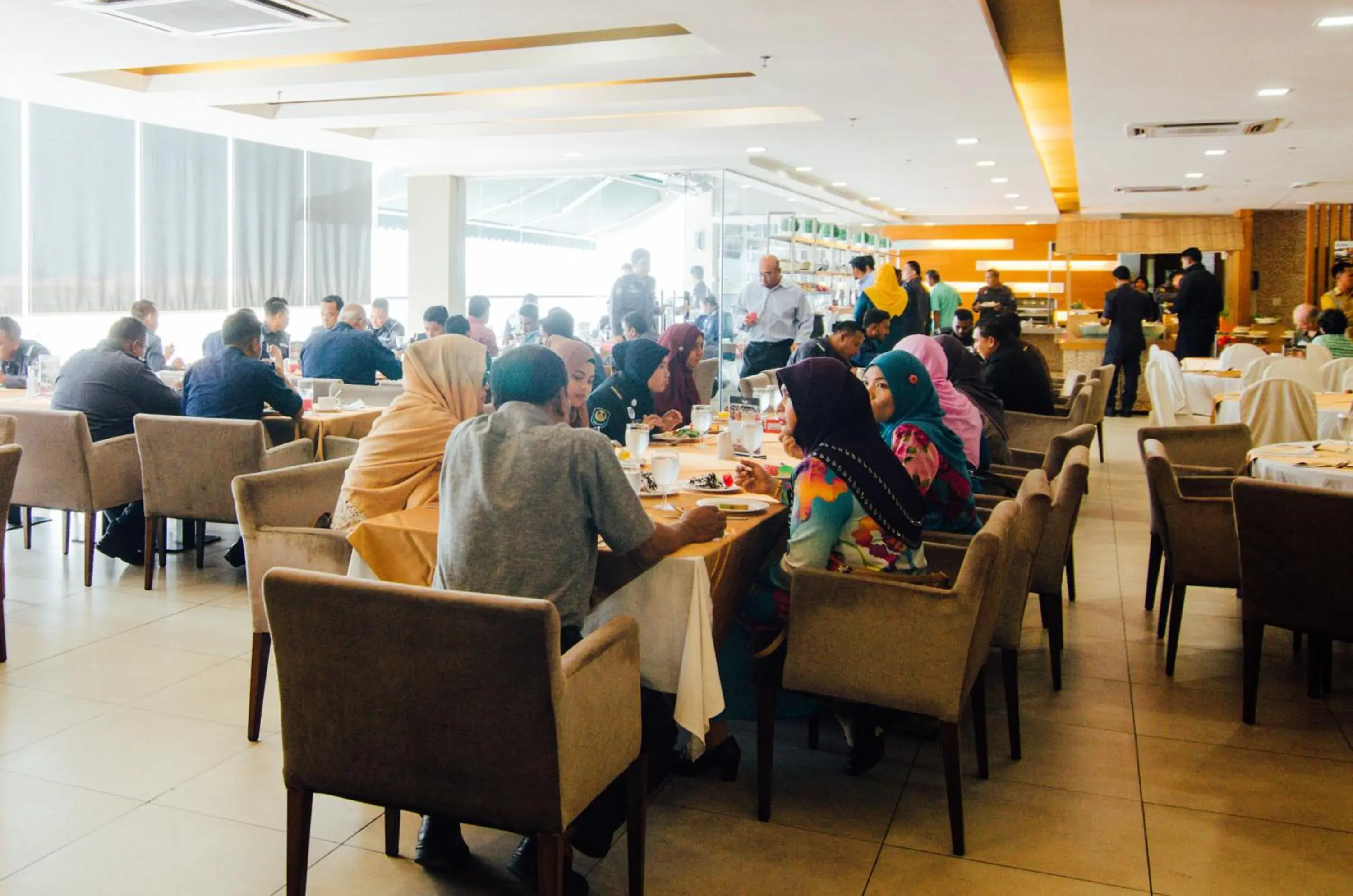 Restaurant/places to eat in Hotel Sfera Restaurant/places to eat in Hotel Sfera