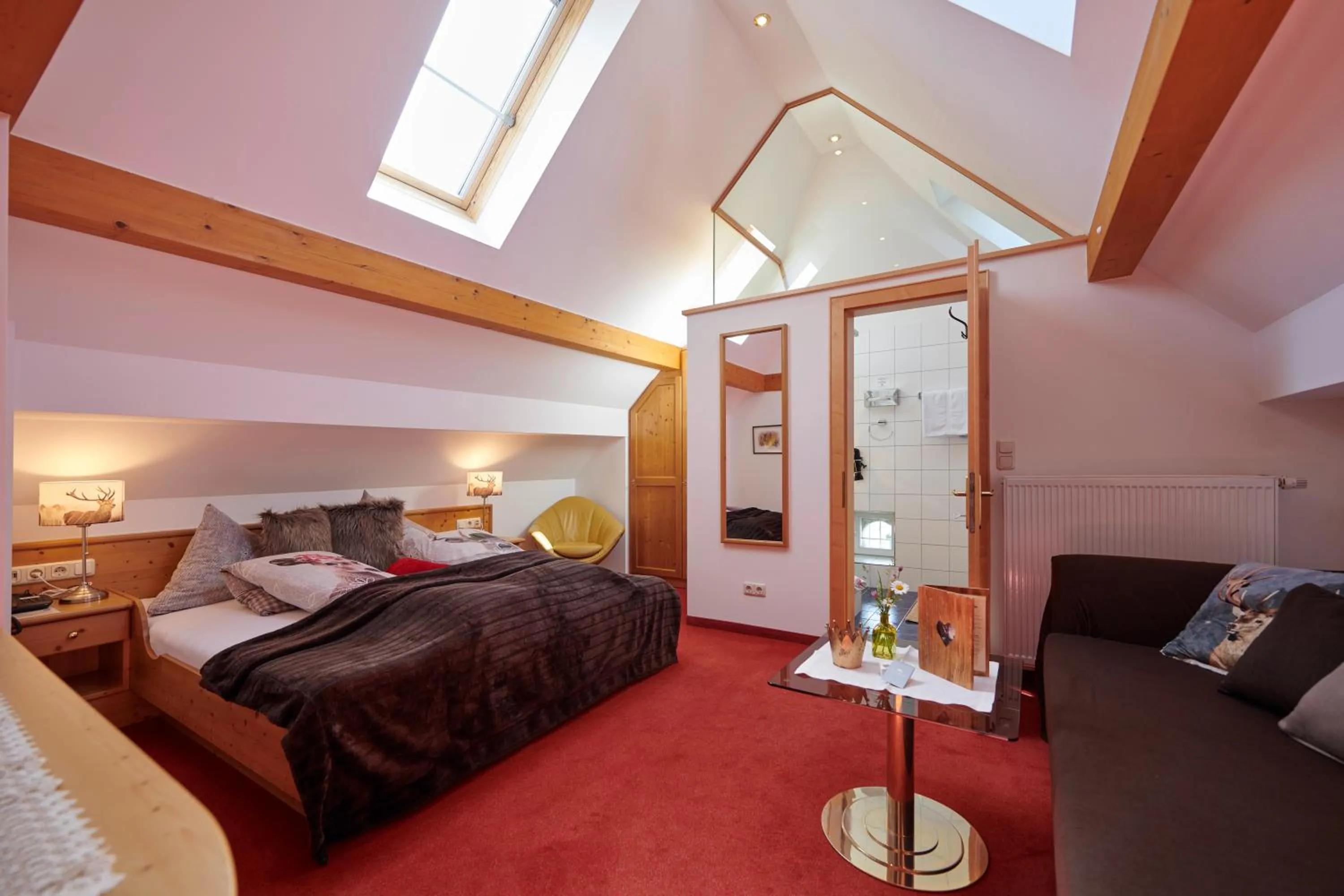 Photo of the whole room, Bed in Hotel Krone