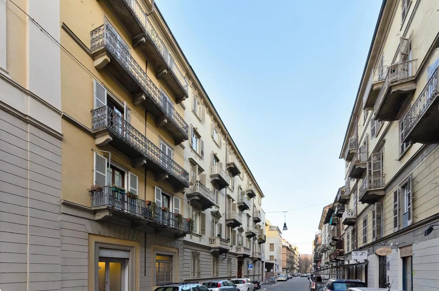 Property building in TOHOUSE Rooms