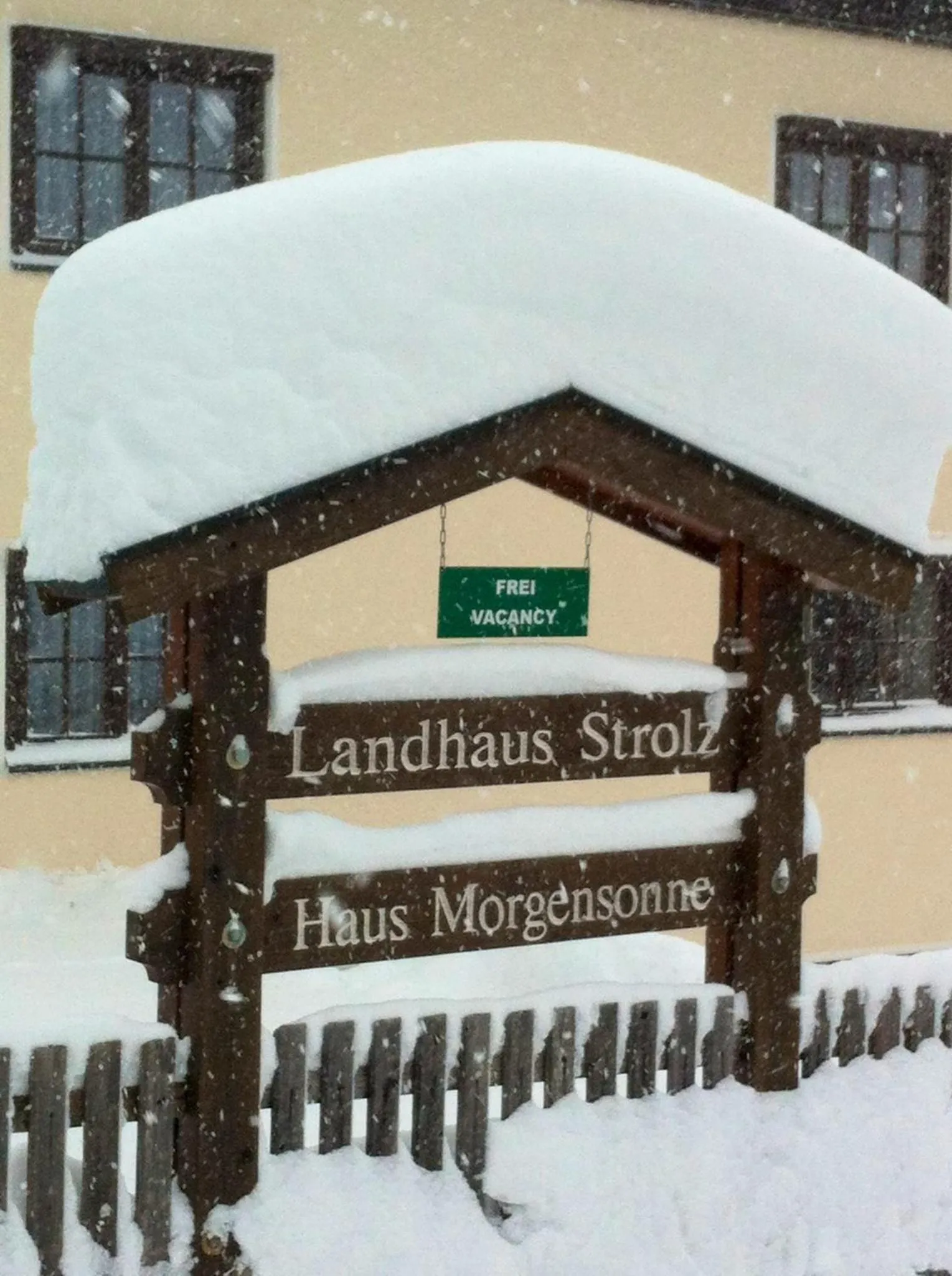 Area and facilities in Landhaus Strolz