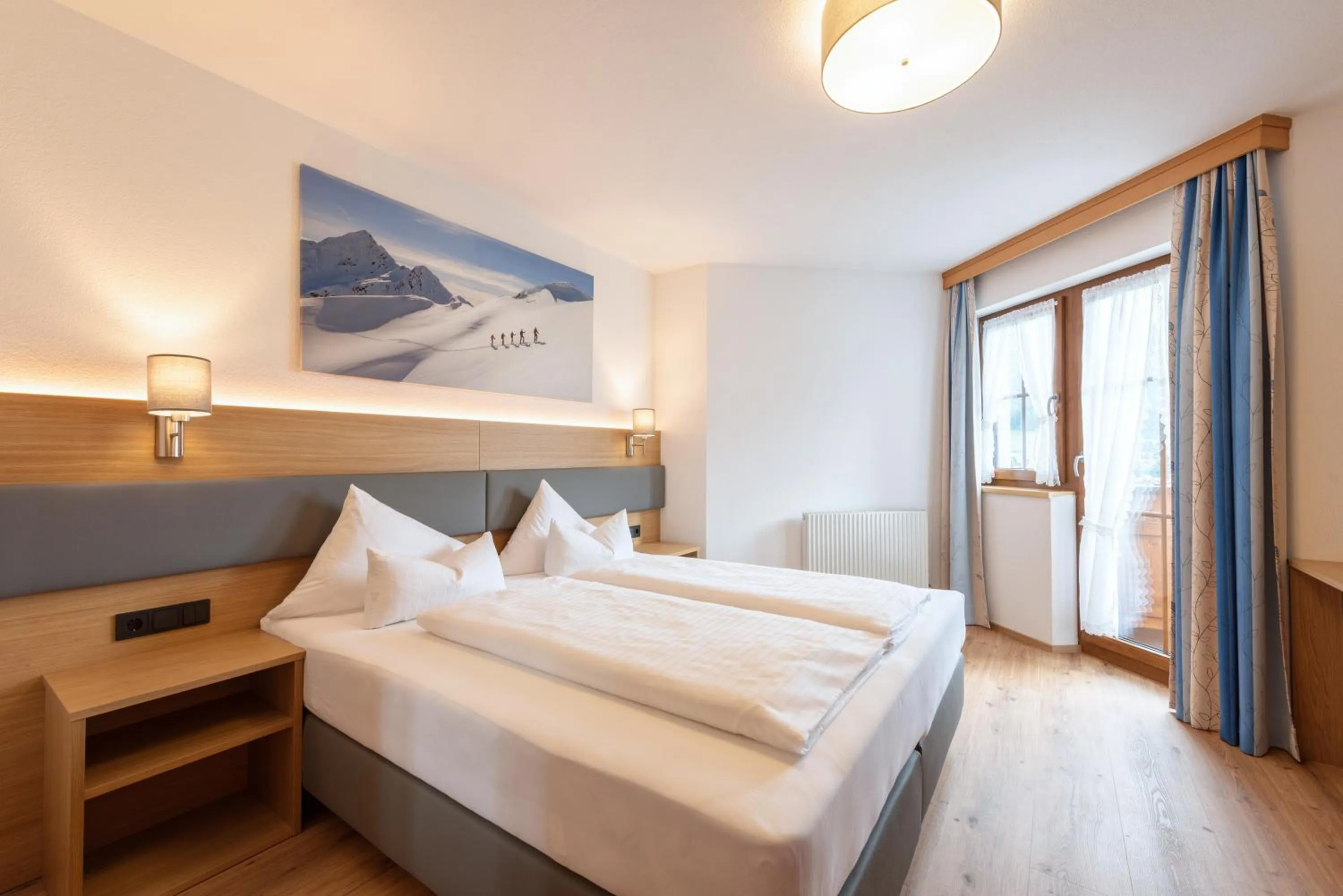 View (from property/room), Bed in Landhaus Strolz
