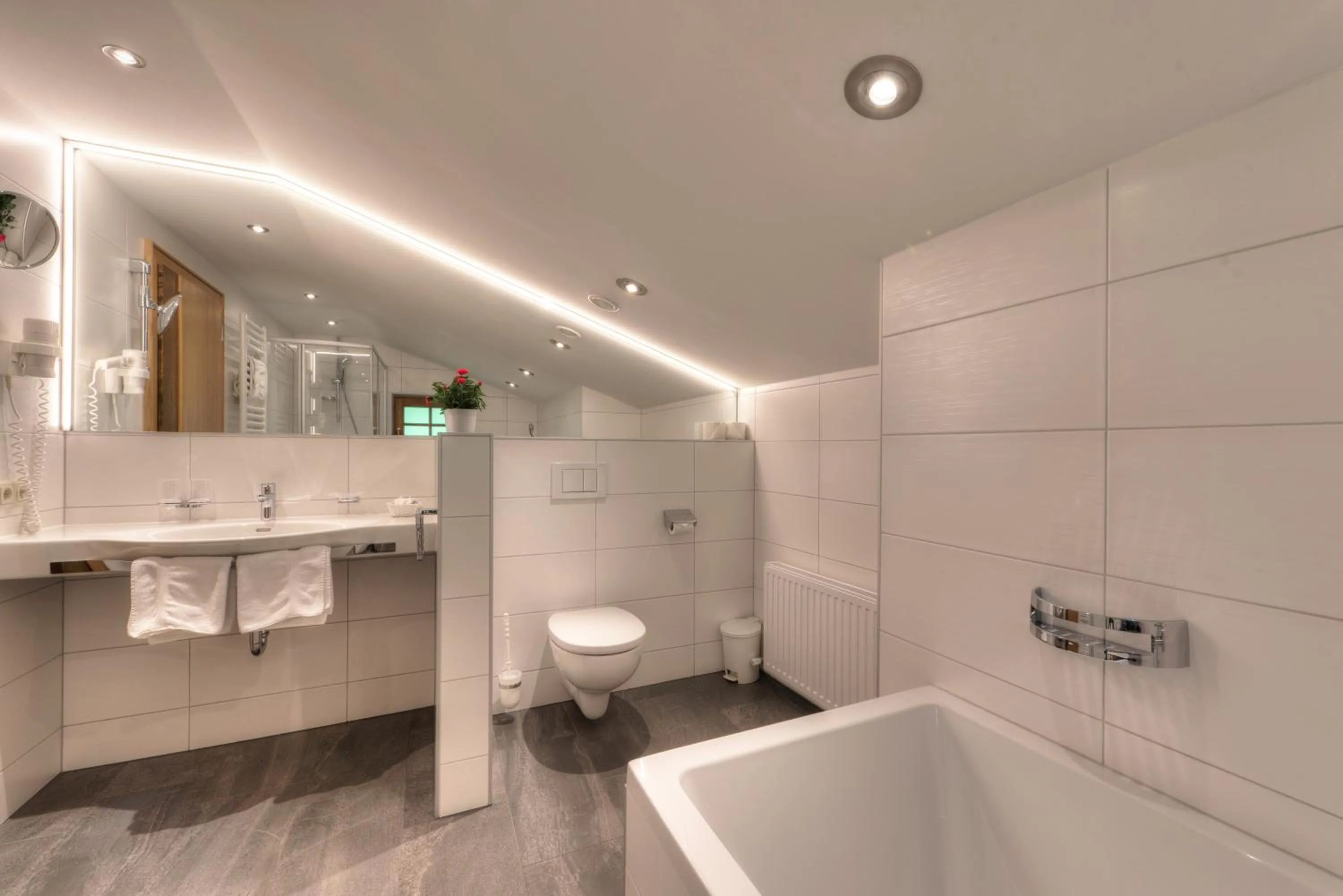 Shower in Landhaus Strolz