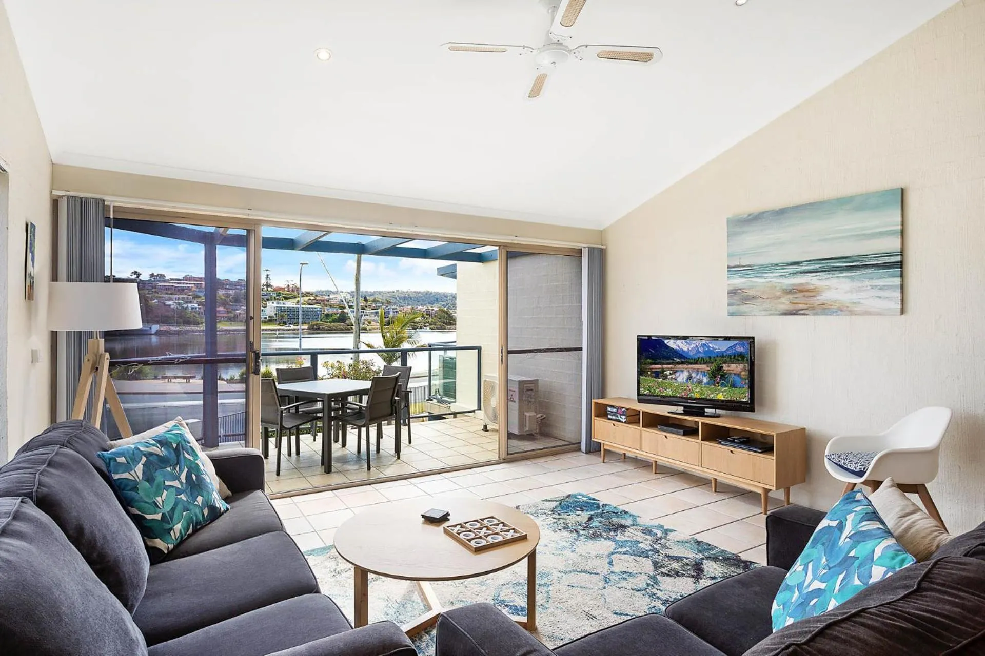 Living room in Sails Luxury Apartments Merimbula