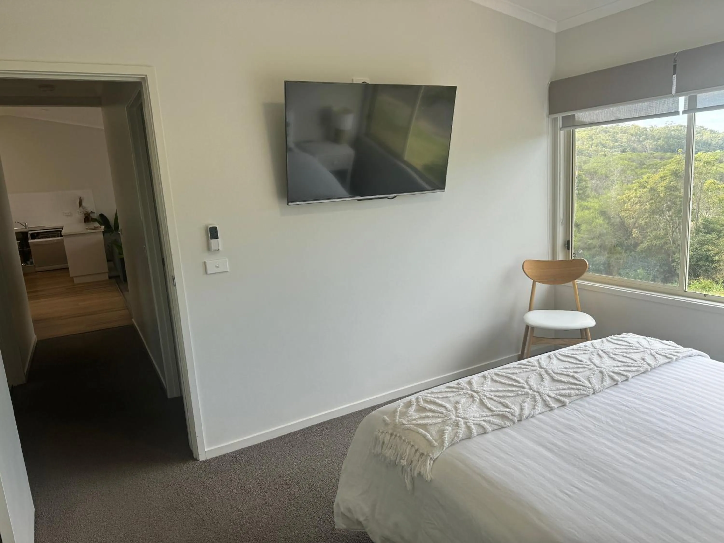 Bedroom, Bed in BlueWater Apartments