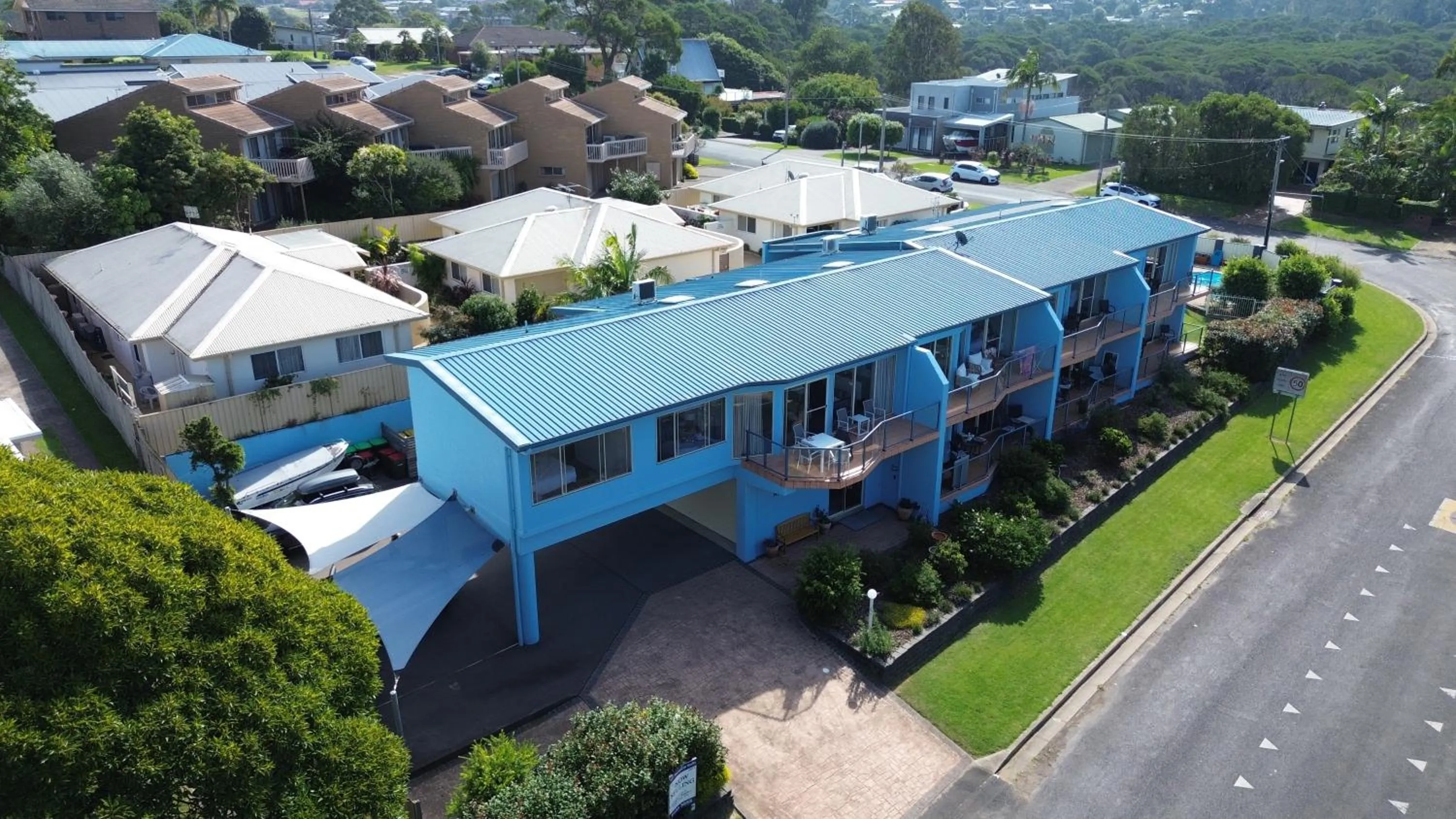 Property building in BlueWater Apartments