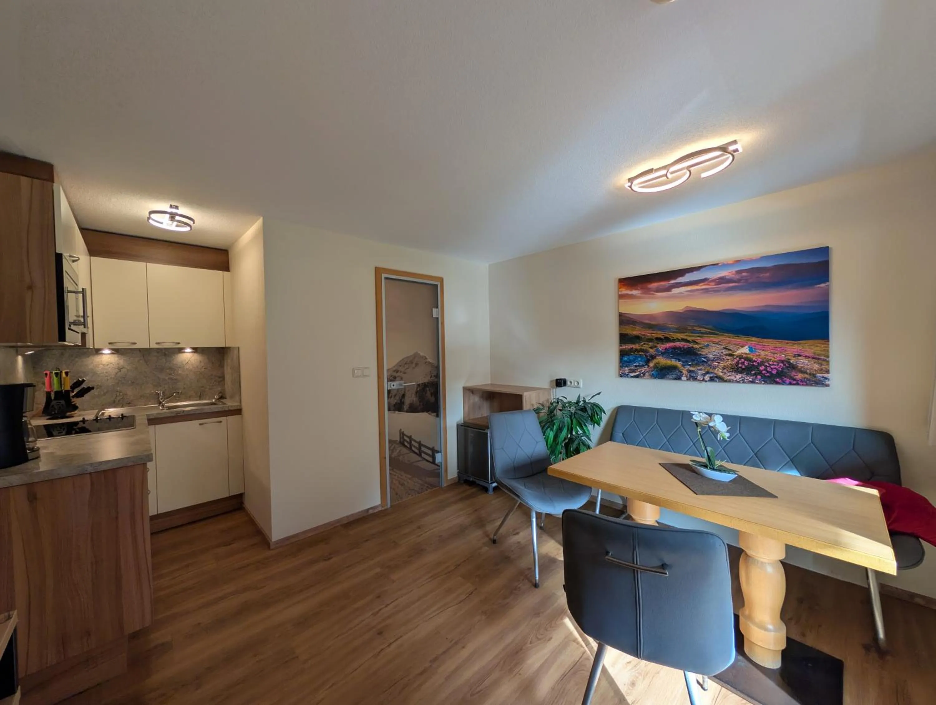 Kitchen or kitchenette in Hotel Garni Schönblick