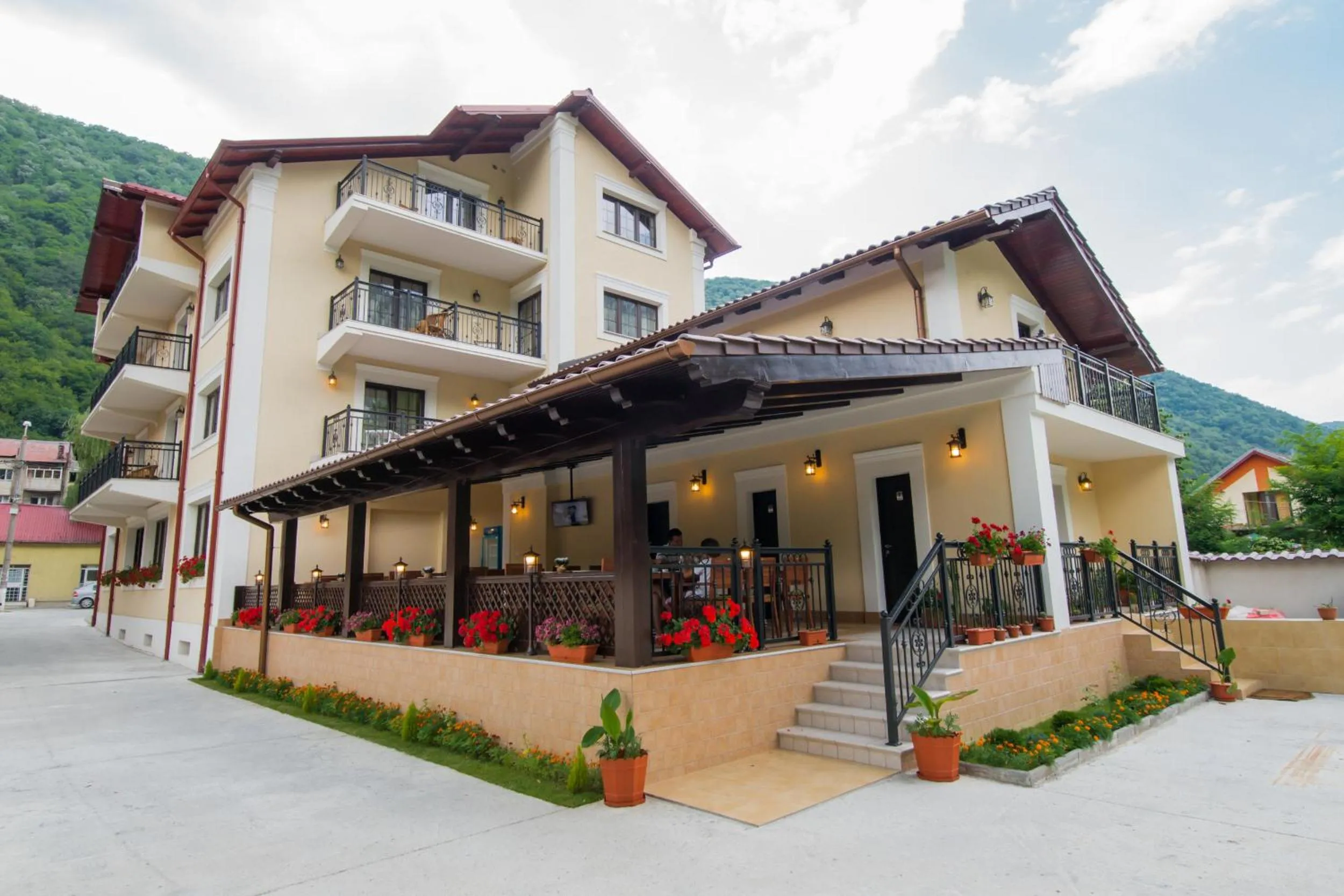 Facade/entrance in Pension Noblesse