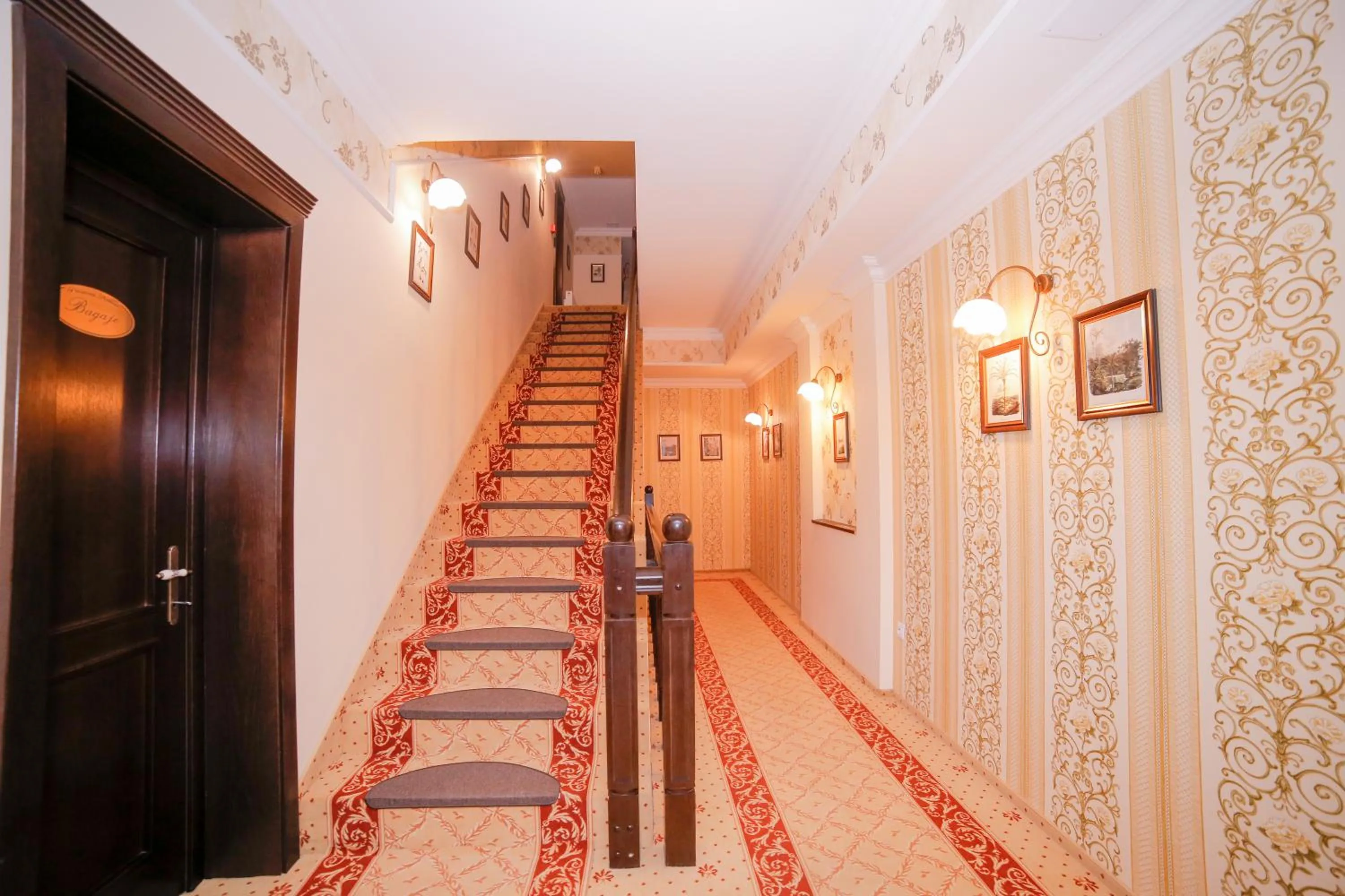 Lobby or reception in Pension Noblesse