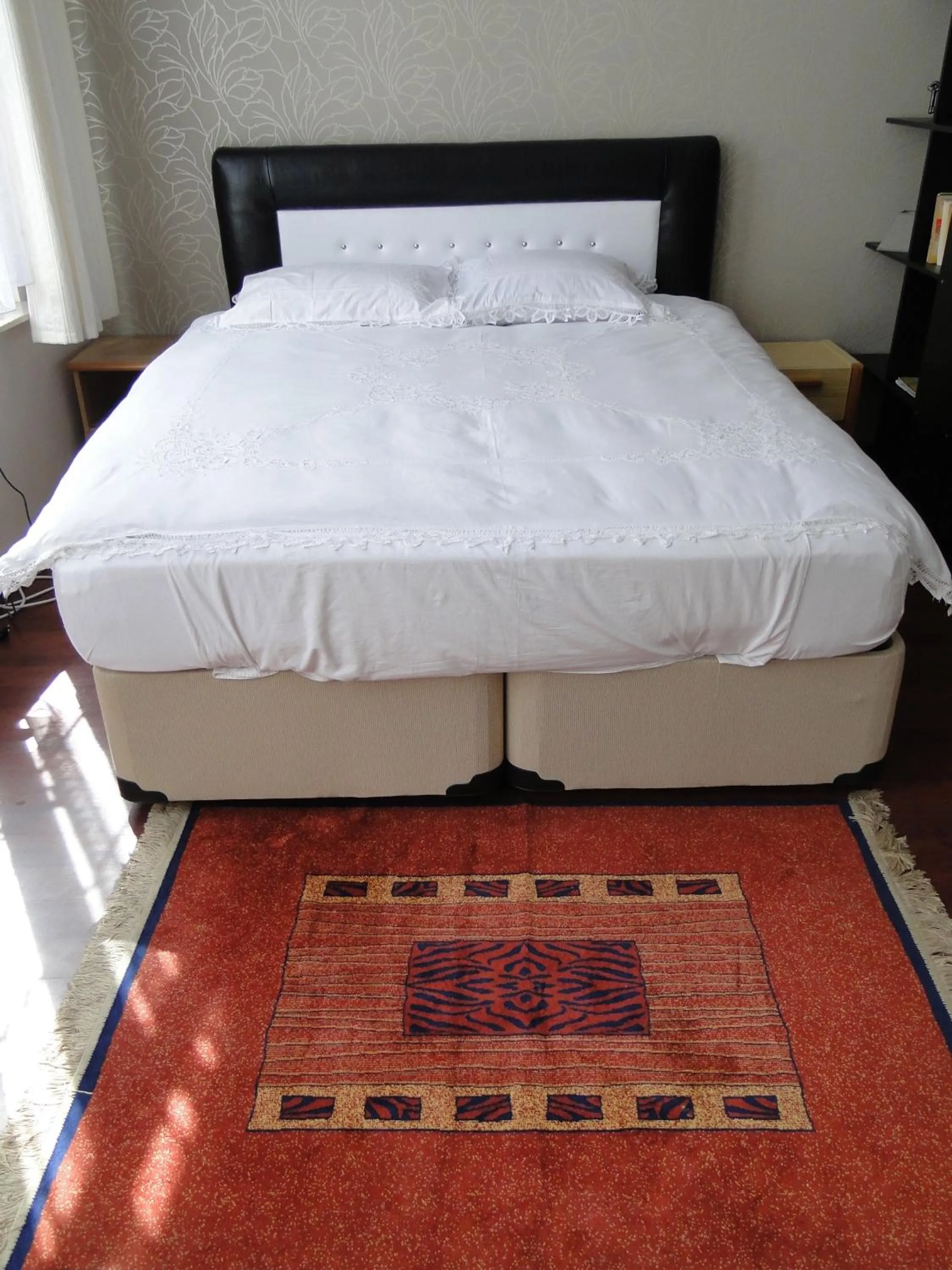 Bed in B&B La Villa Zarin