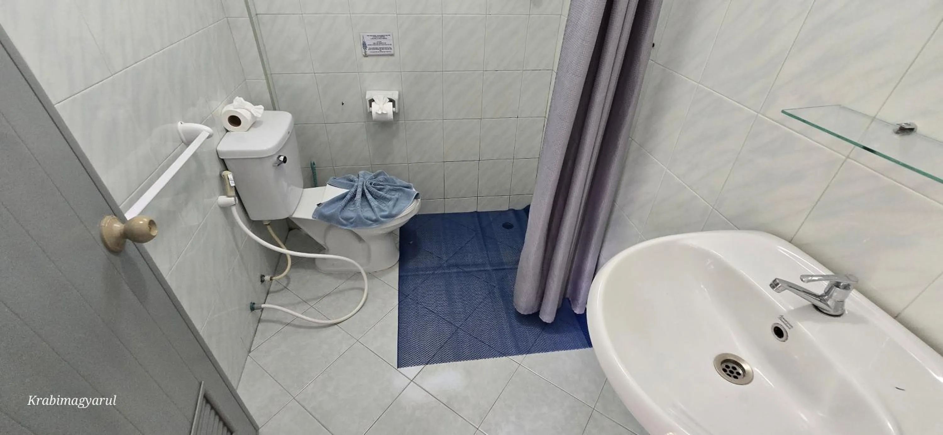 Shower in Sabai Resort