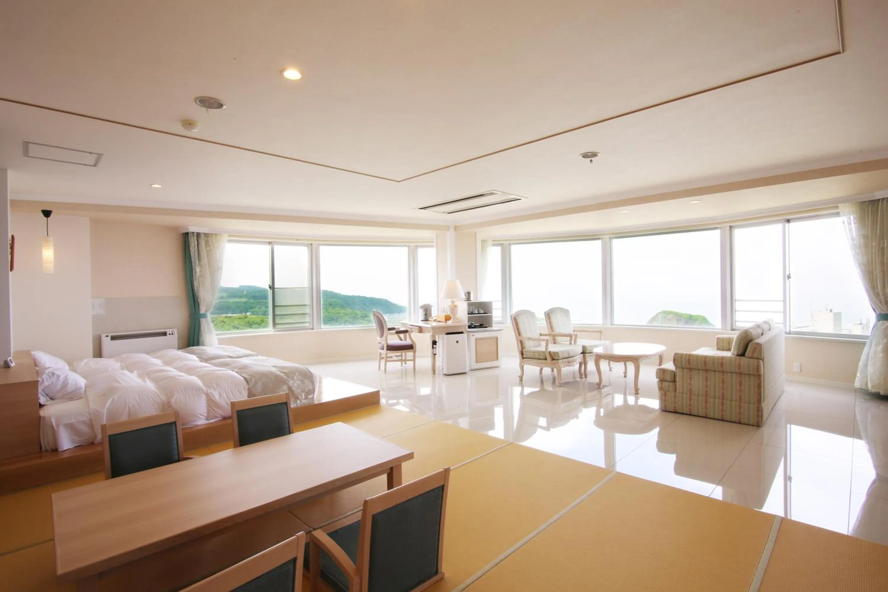 Photo of the whole room, Bed in Shiretoko Daiichi Hotel