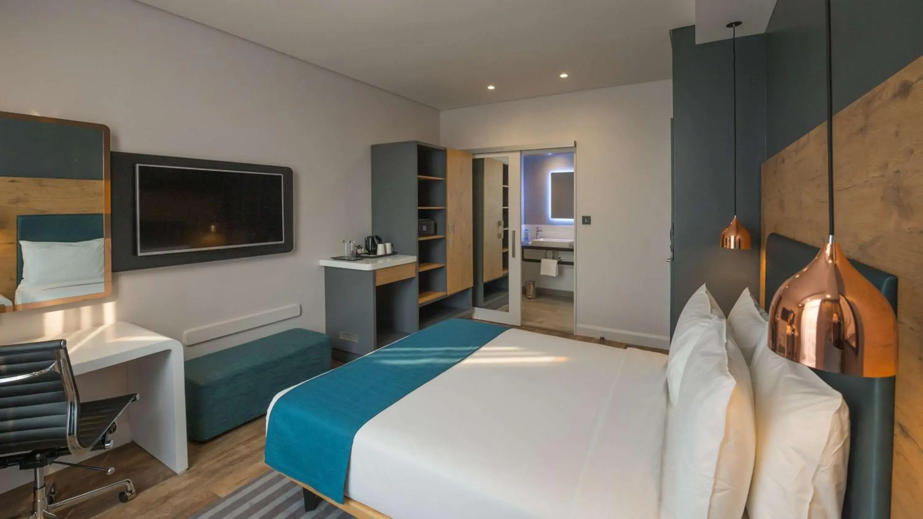 Bedroom, Bed in Garden Court Kitwe Bedroom, Bed in Garden Court Kitwe