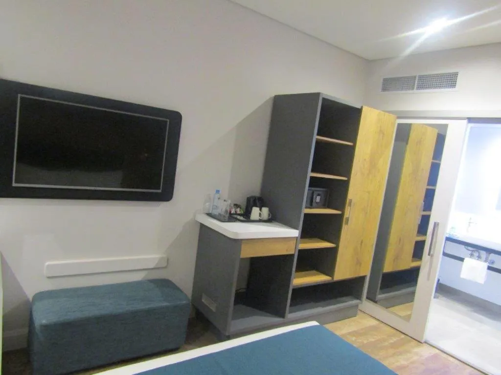 Bed in Garden Court Kitwe