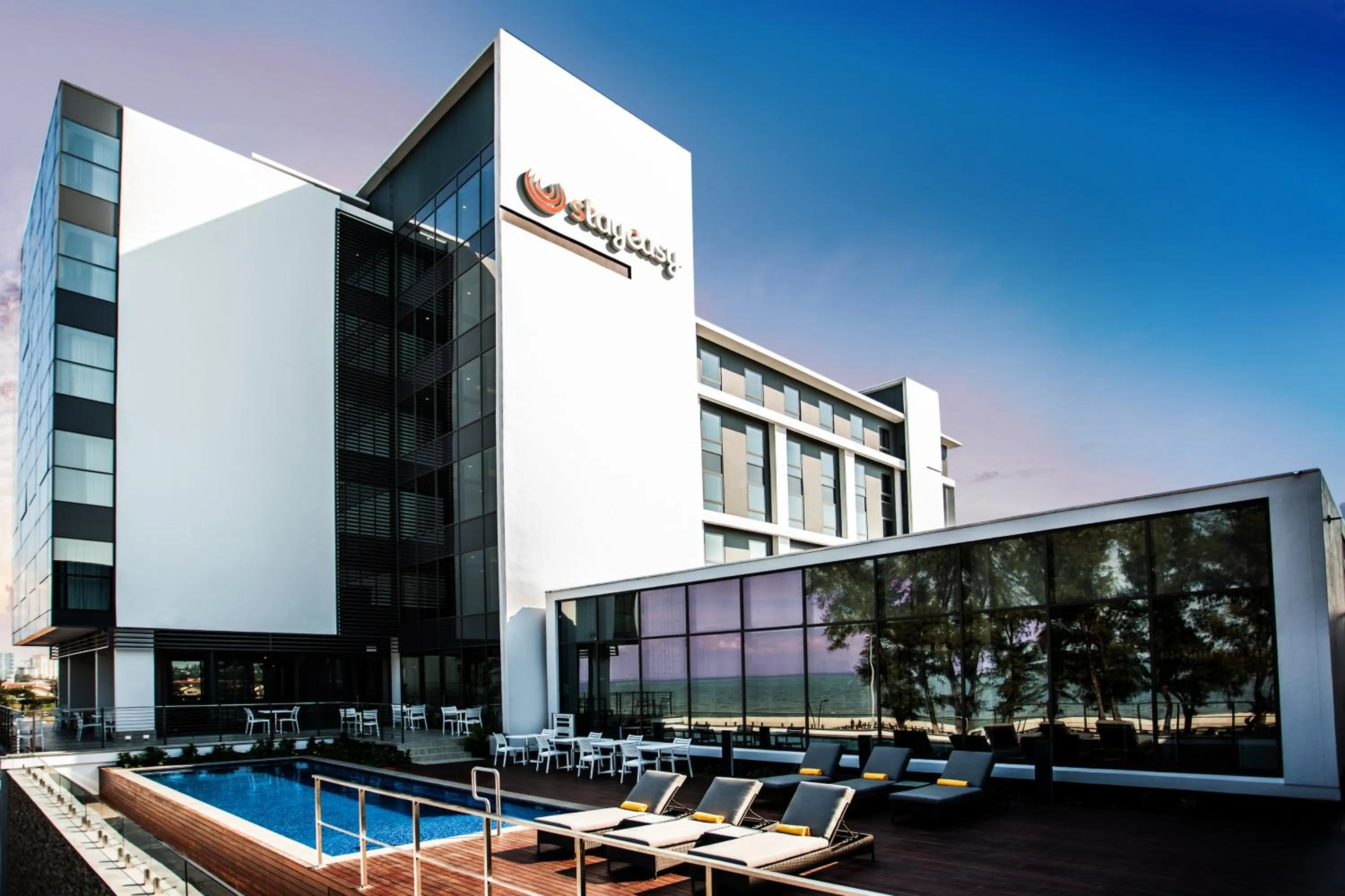 Pool view in StayEasy Maputo