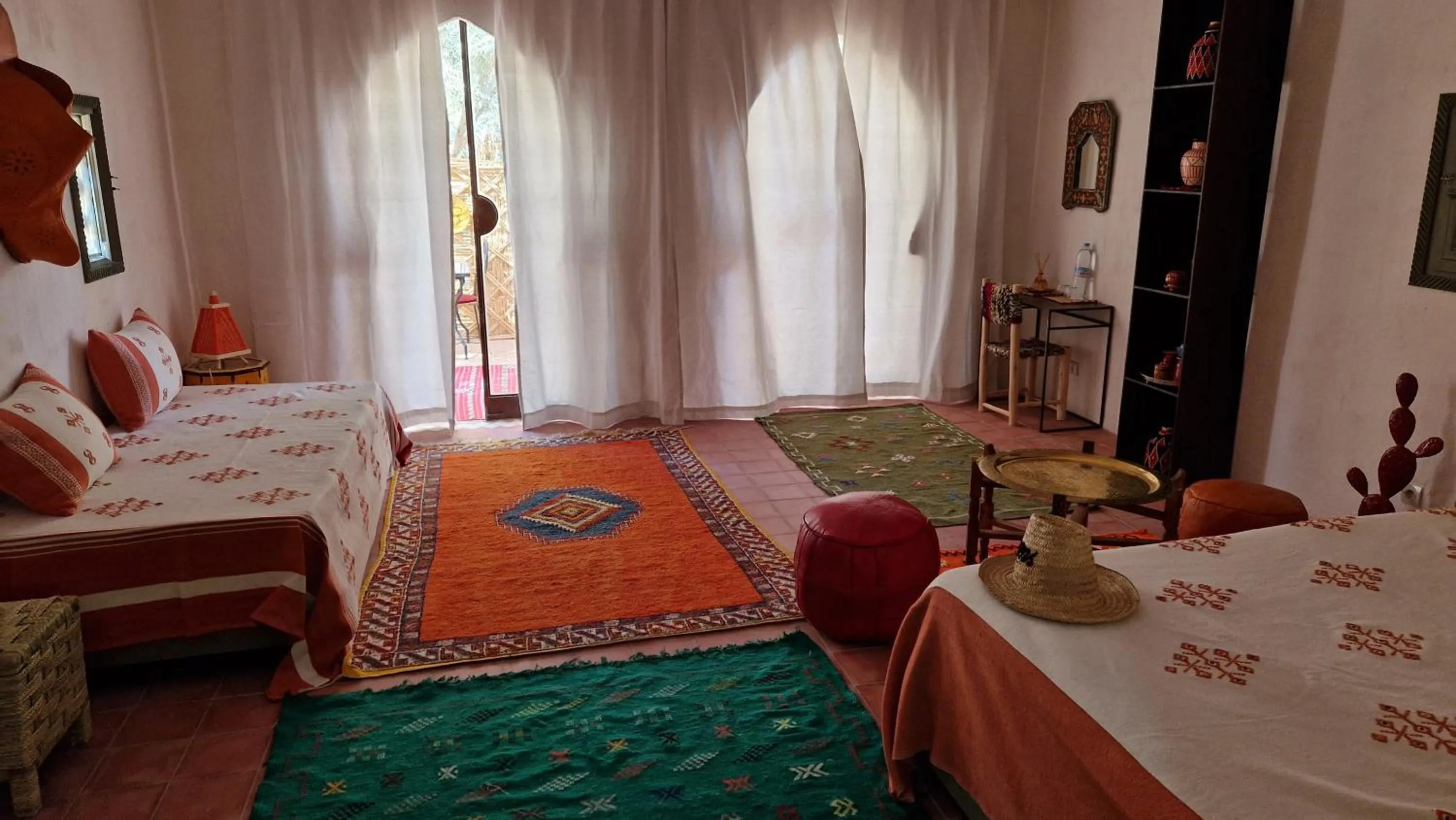 Bed in Les Trois Paons